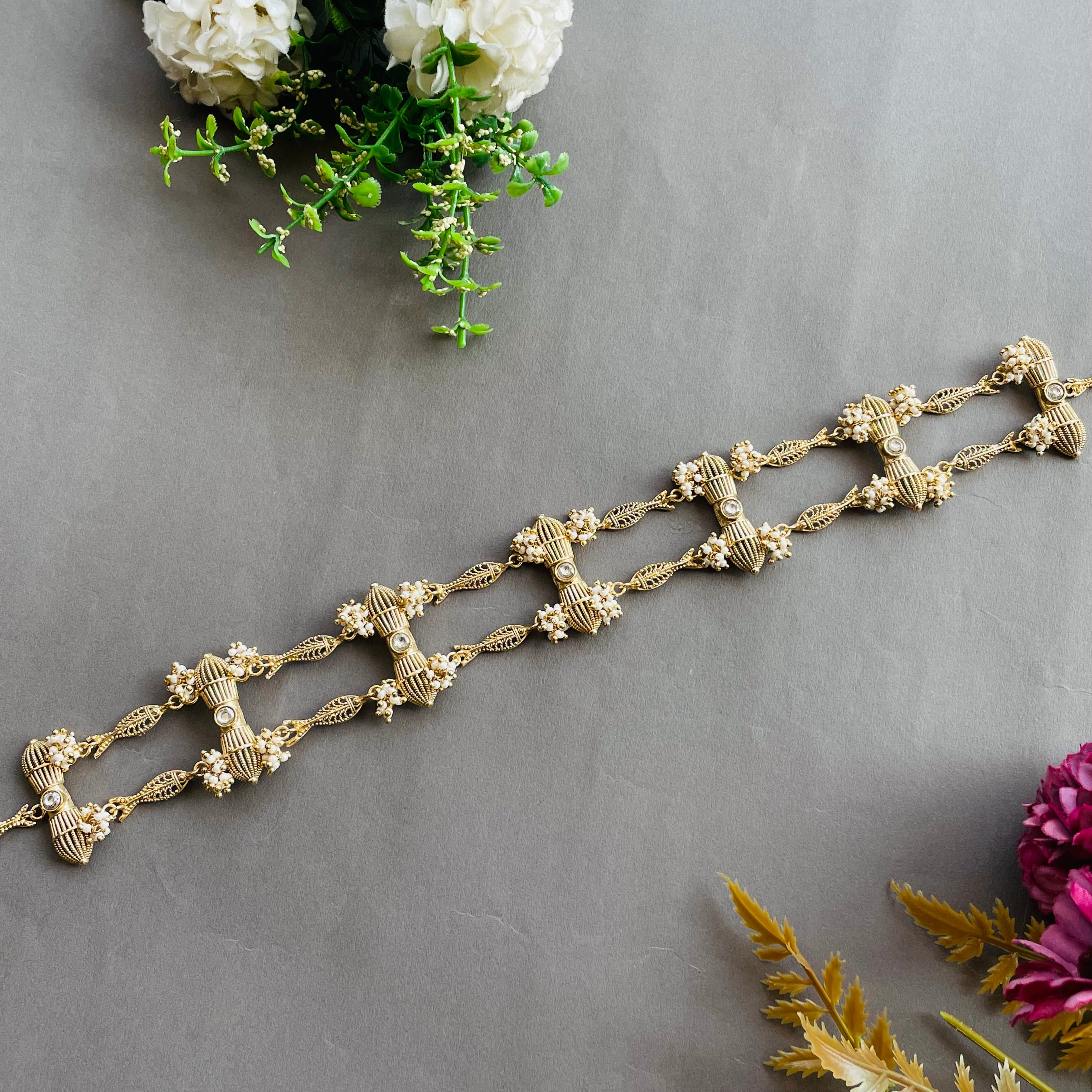 Nayaab Ridhi choker