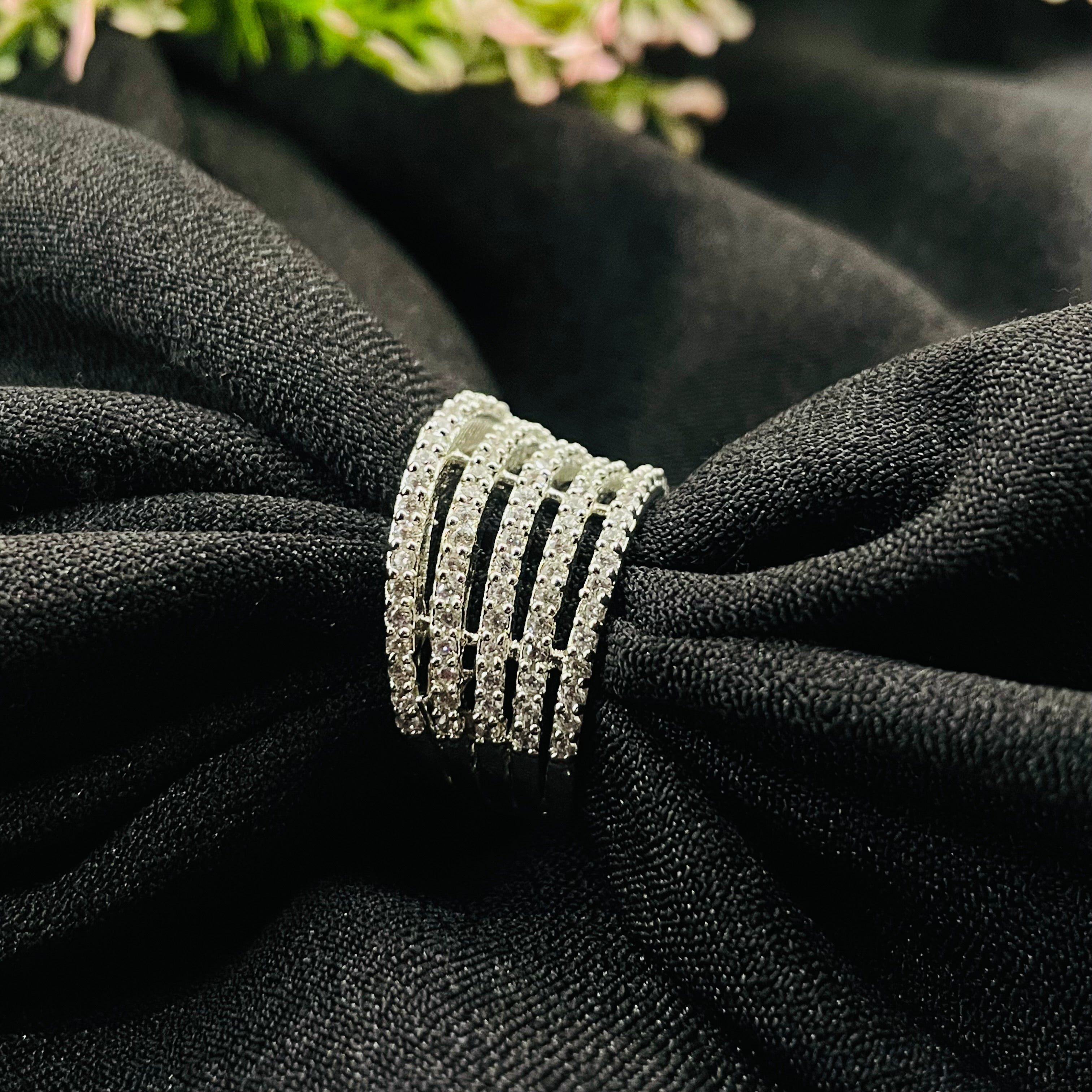 VS Sterling Silver Cocktail Ring 229 6G