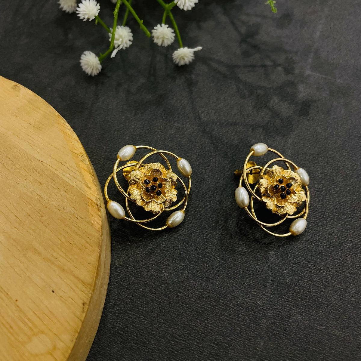 Mrinalini Pearl Earrings