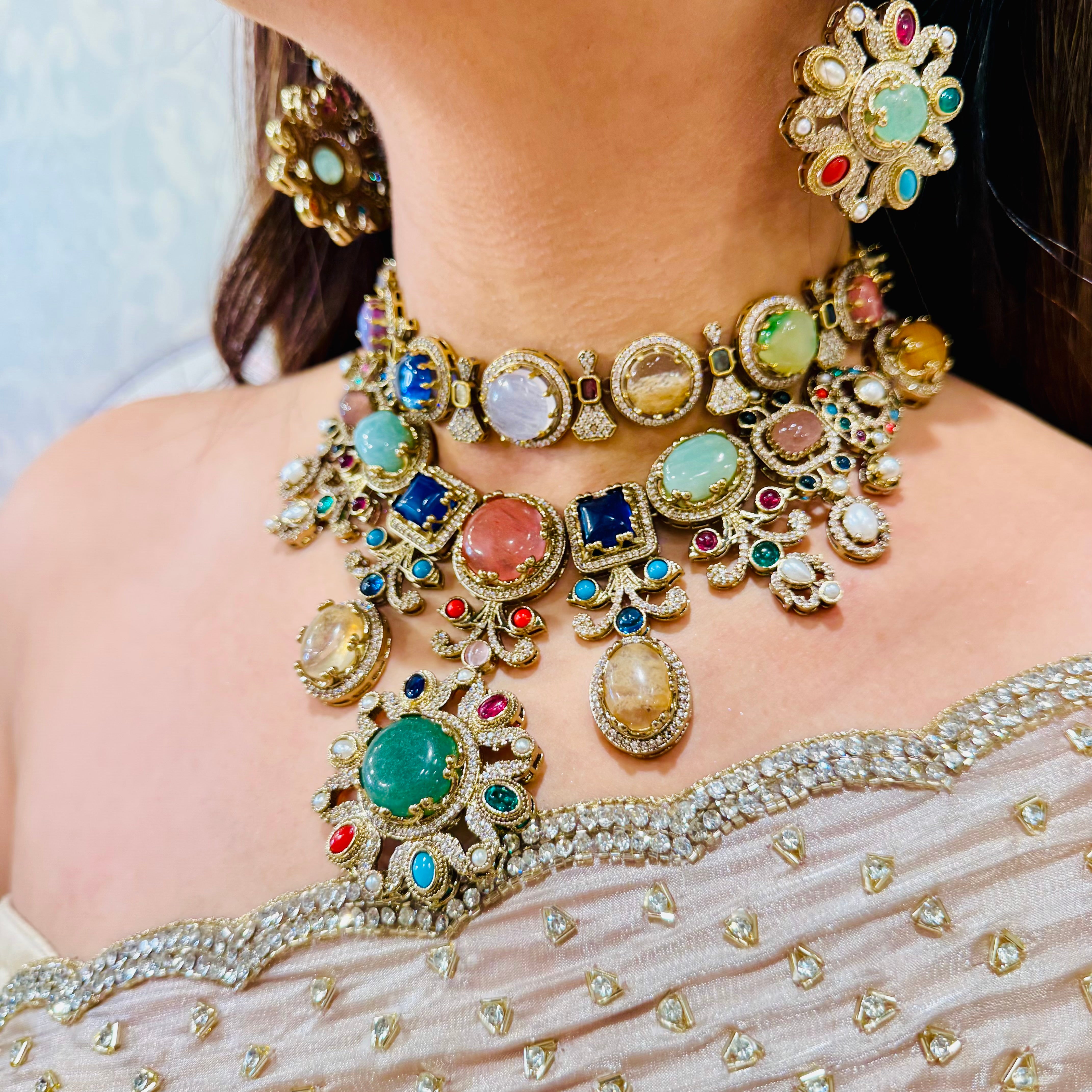 Nayaab Mayera Neckpiece