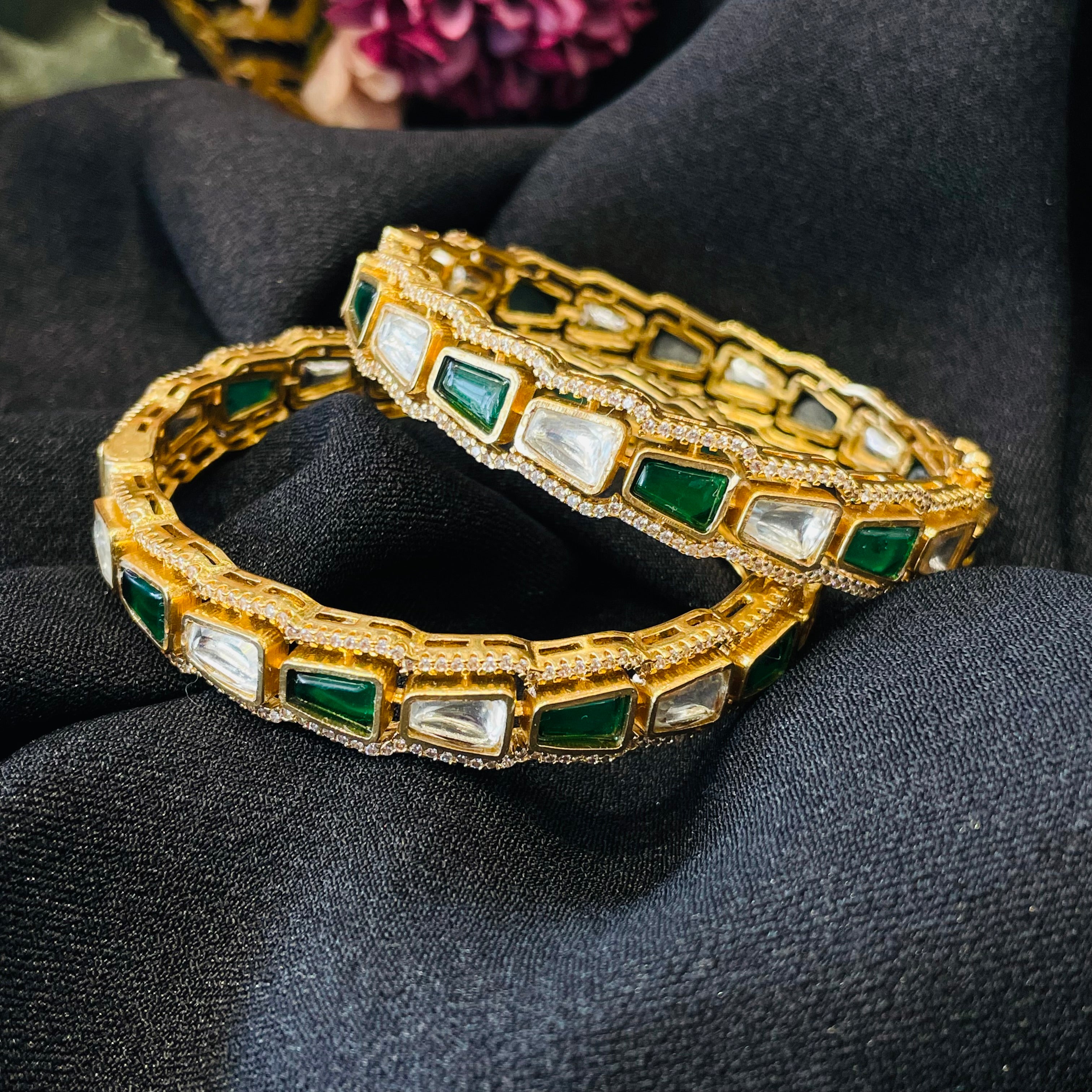 Nayaab Mahi Polki Bangles