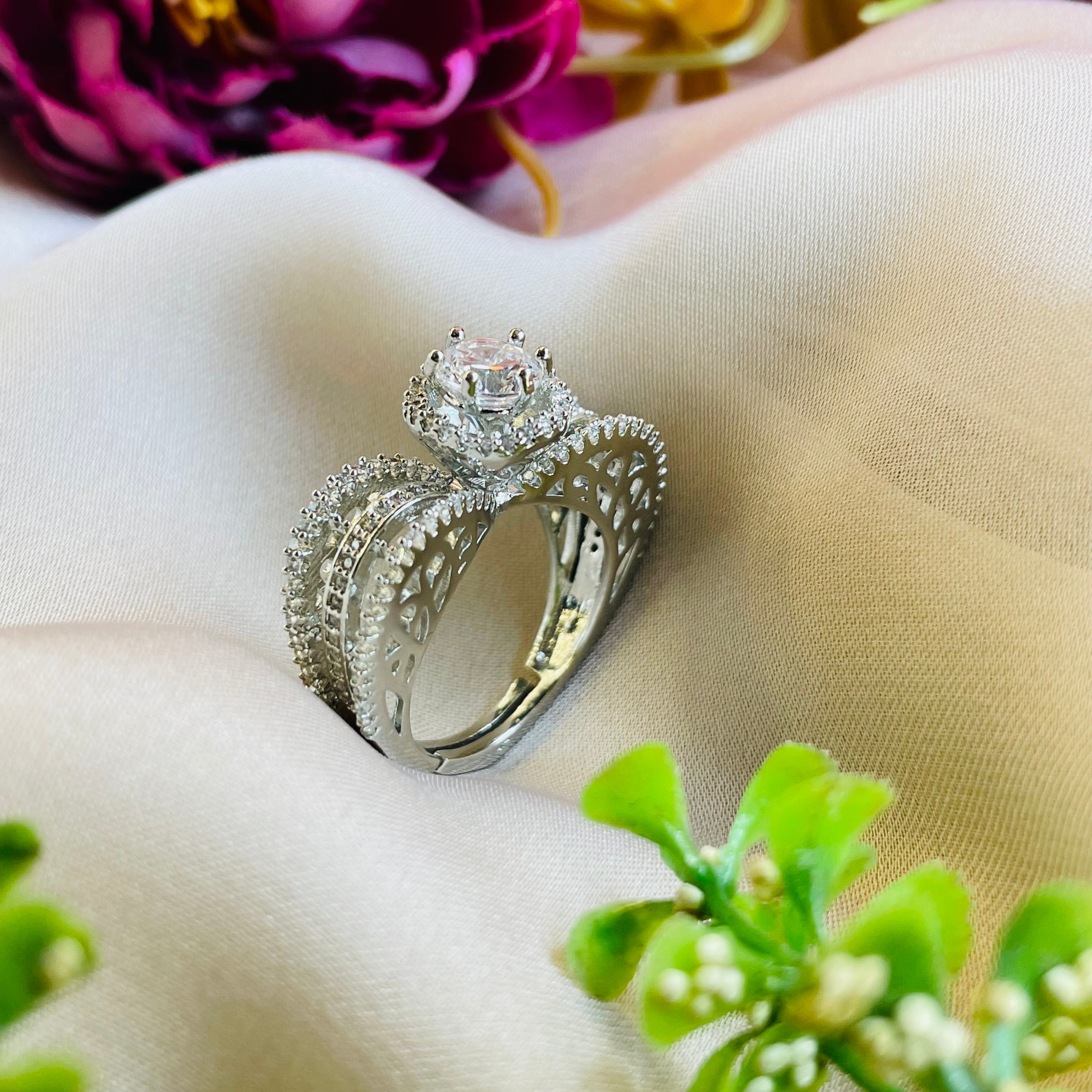 Ad Romy Ring adjustable
