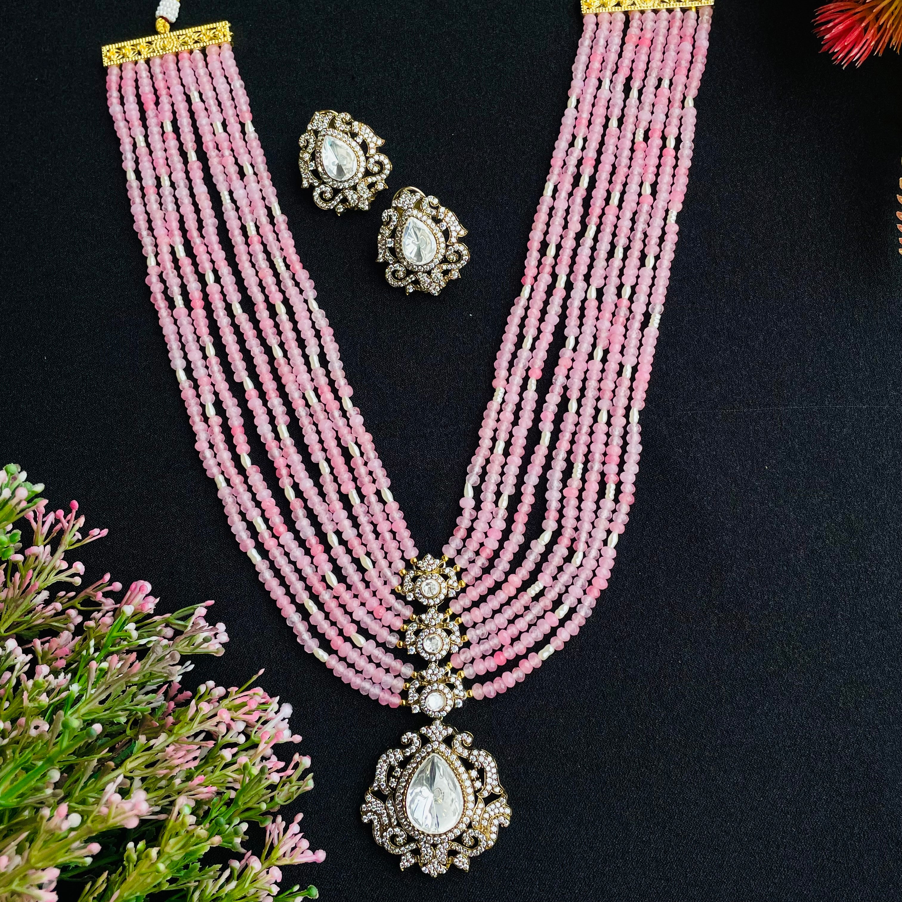 Nayaab kareena Neckpiece