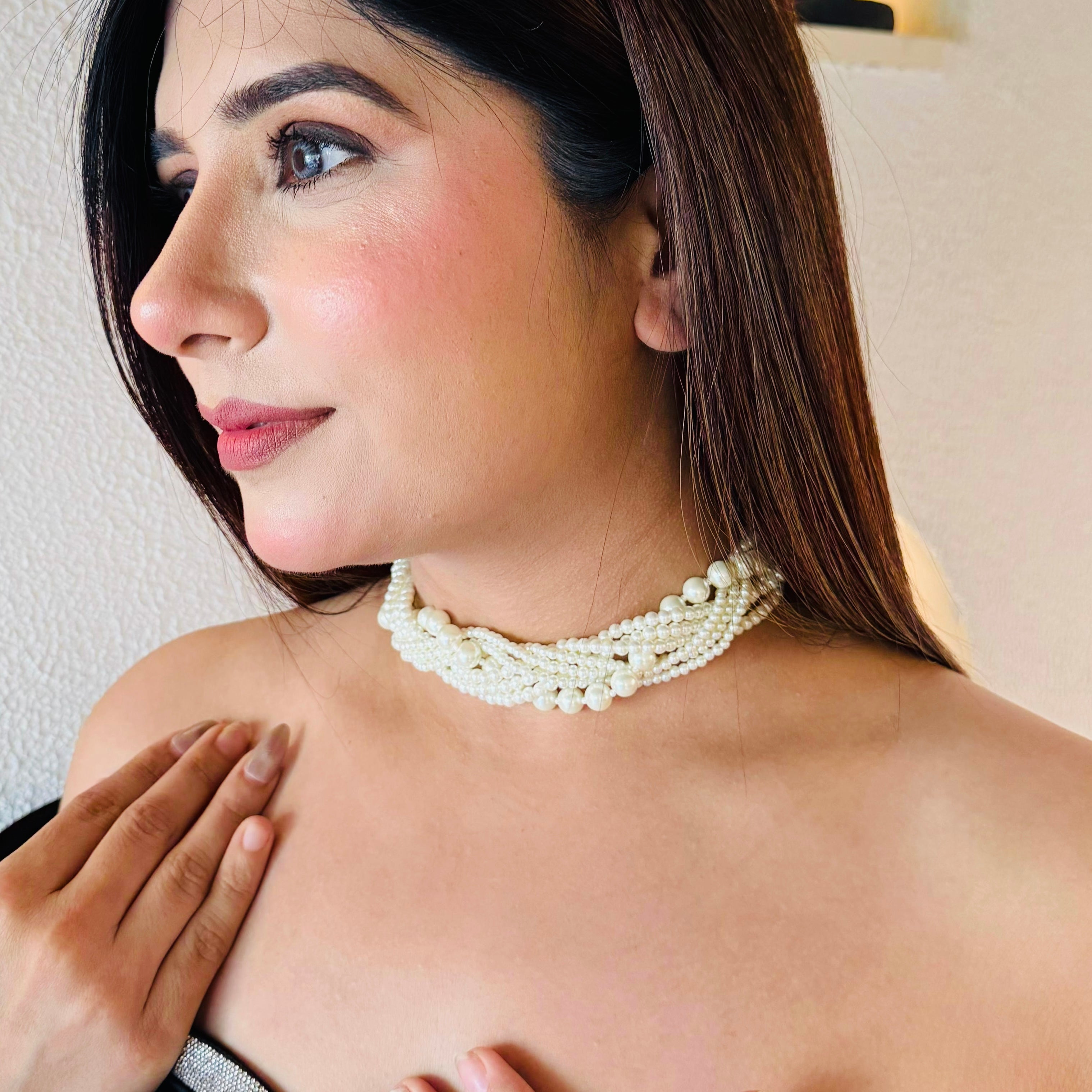 Layla leena neckpiece