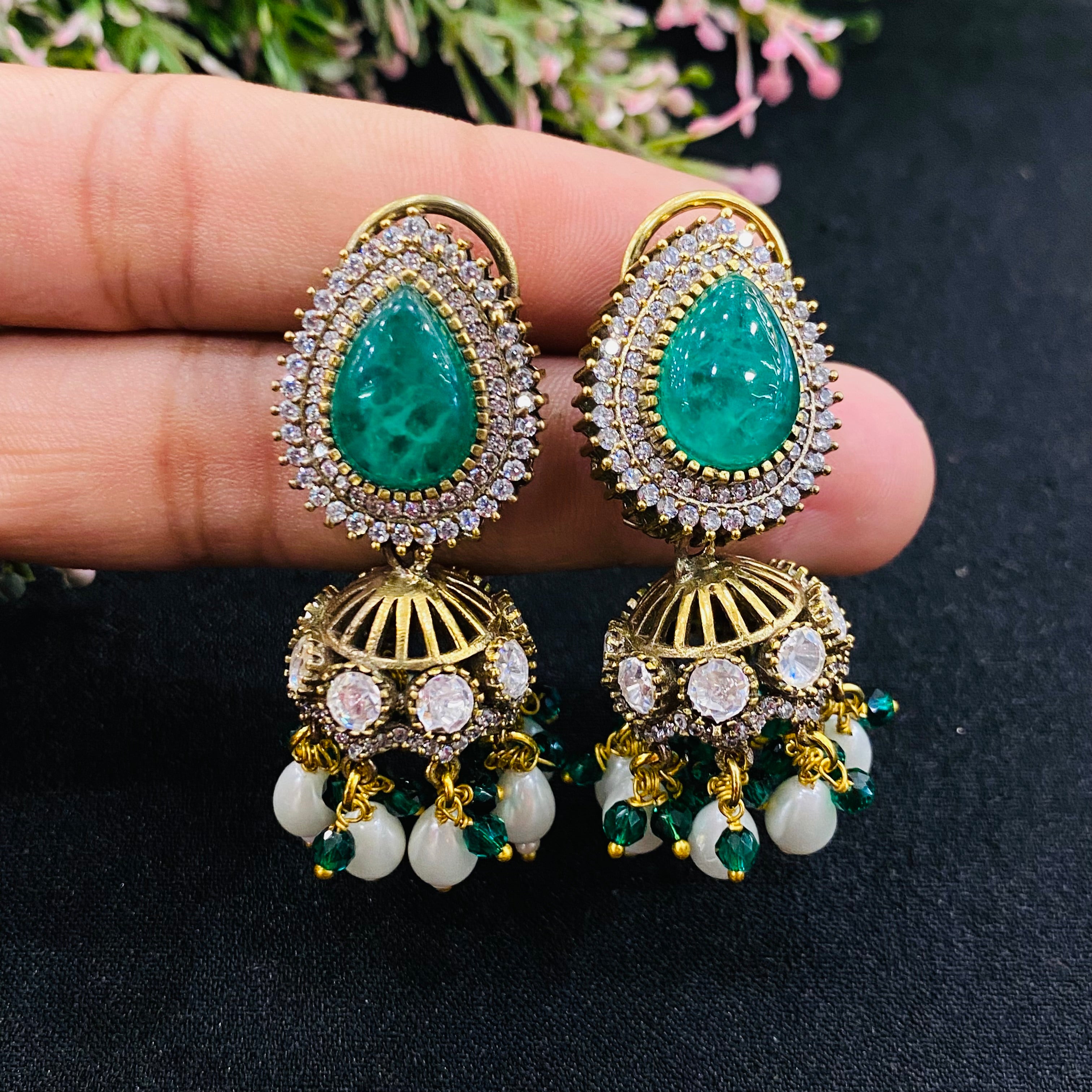 Nayaab Aditi Jhumki