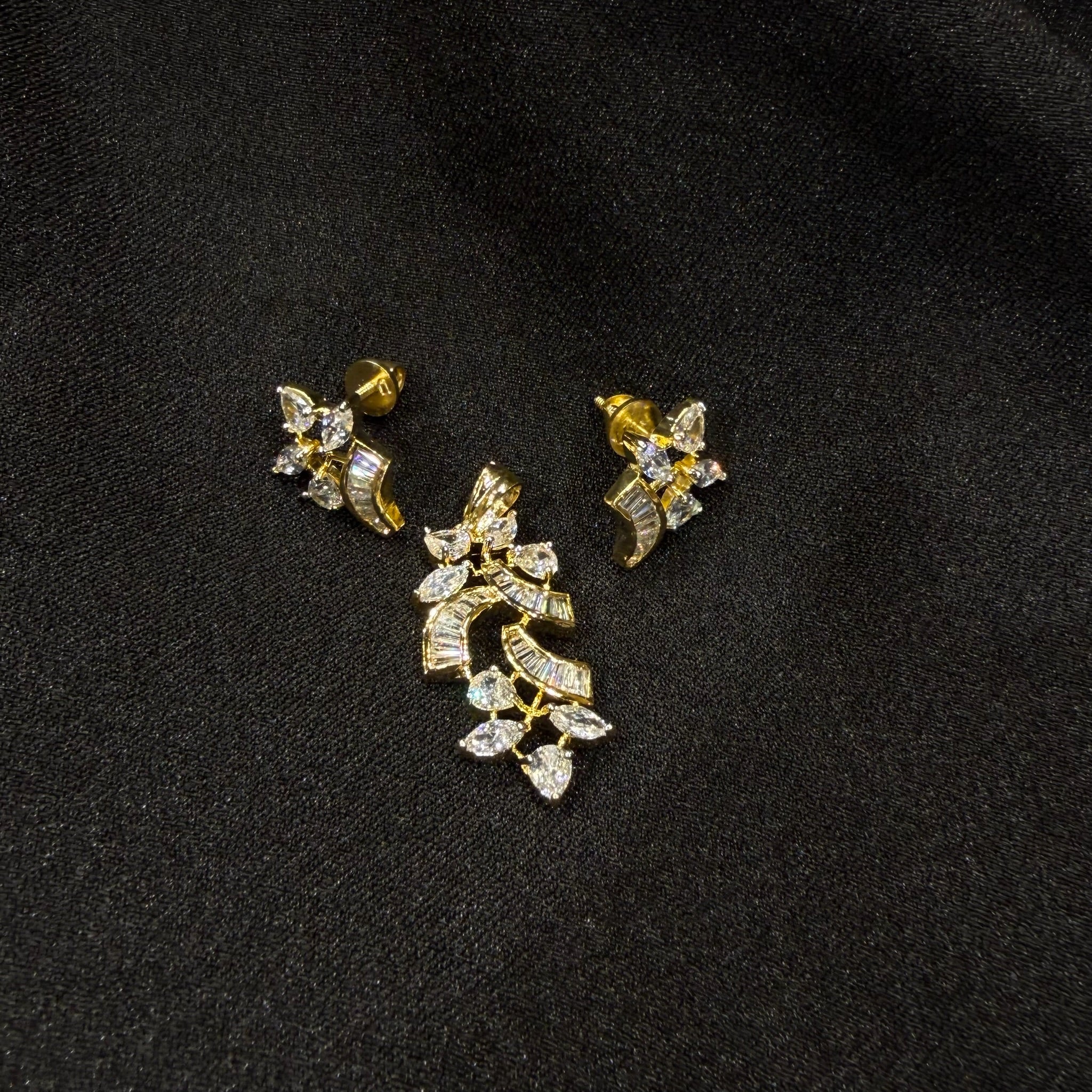 AD Zoey Pendant Set