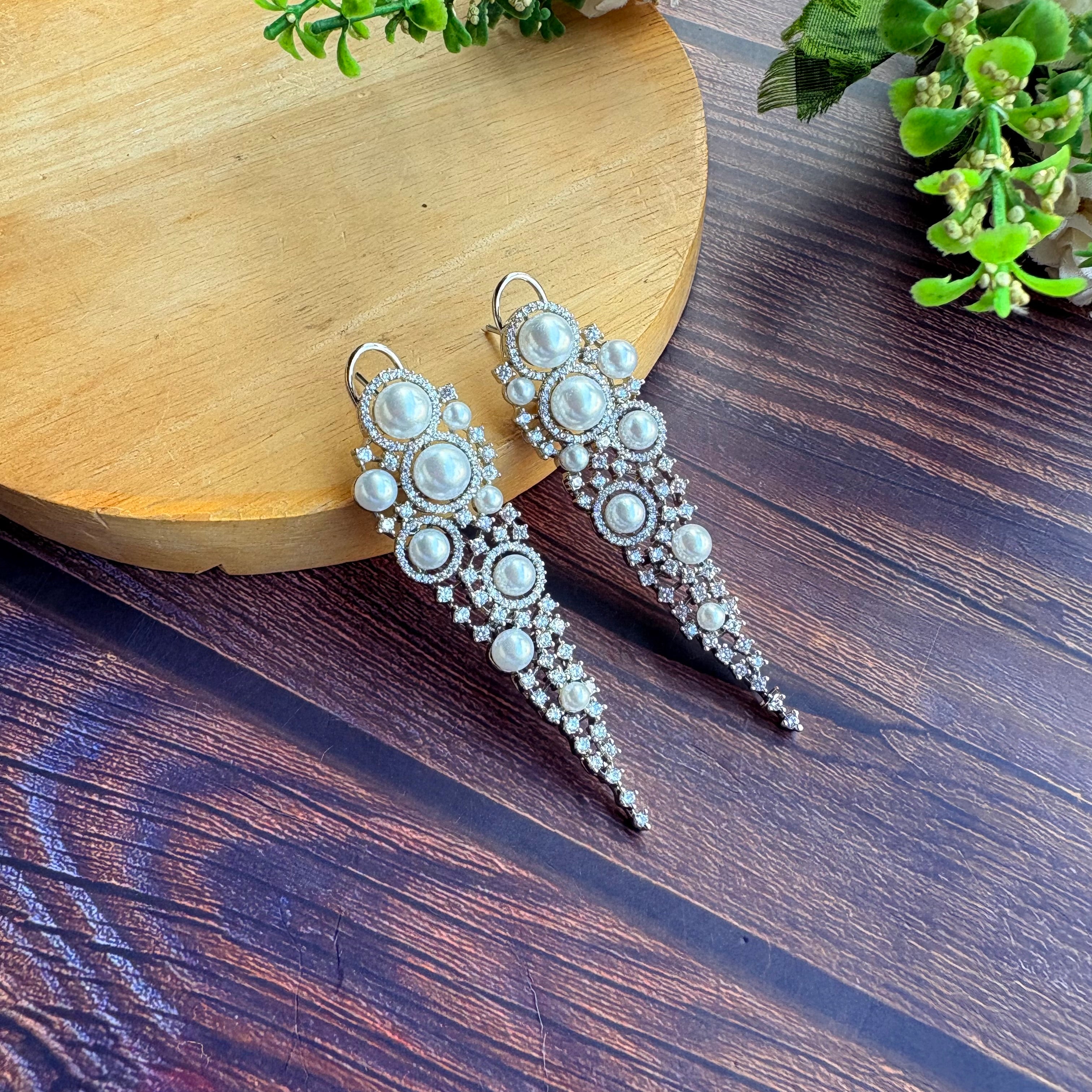 Ad Elara Earrings
