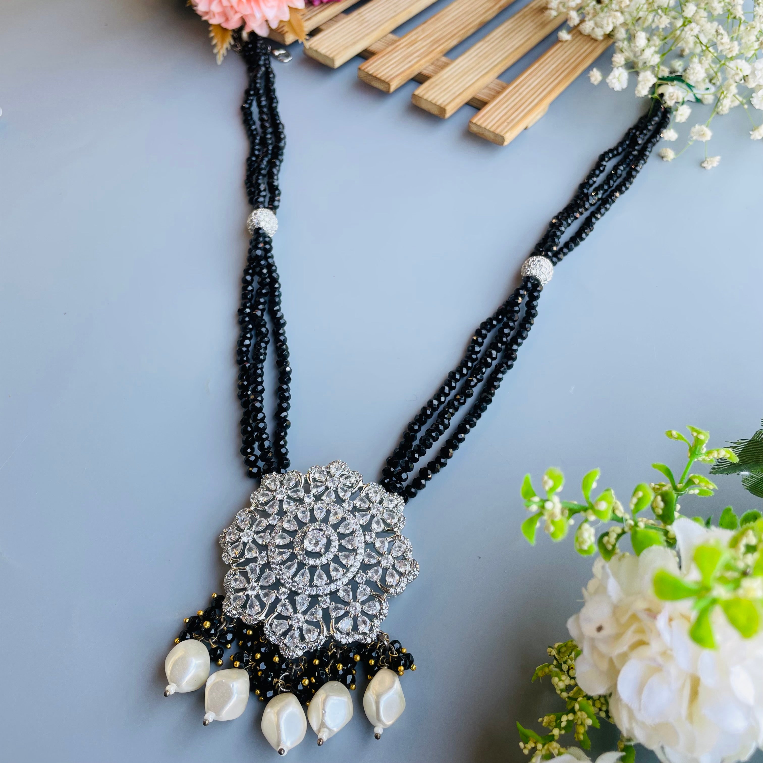 Ad Alma Neckpiece