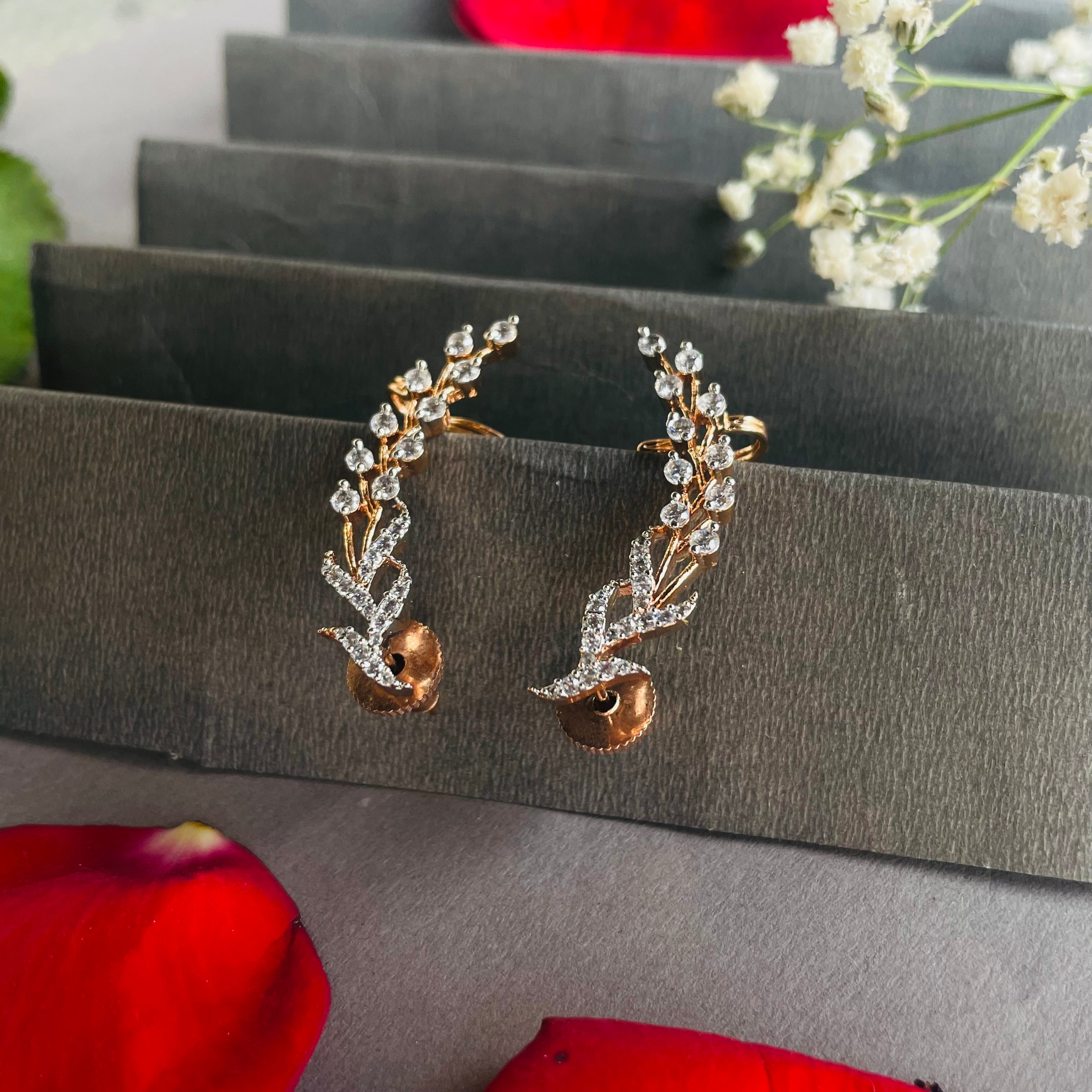 Ad Charlie earcuff