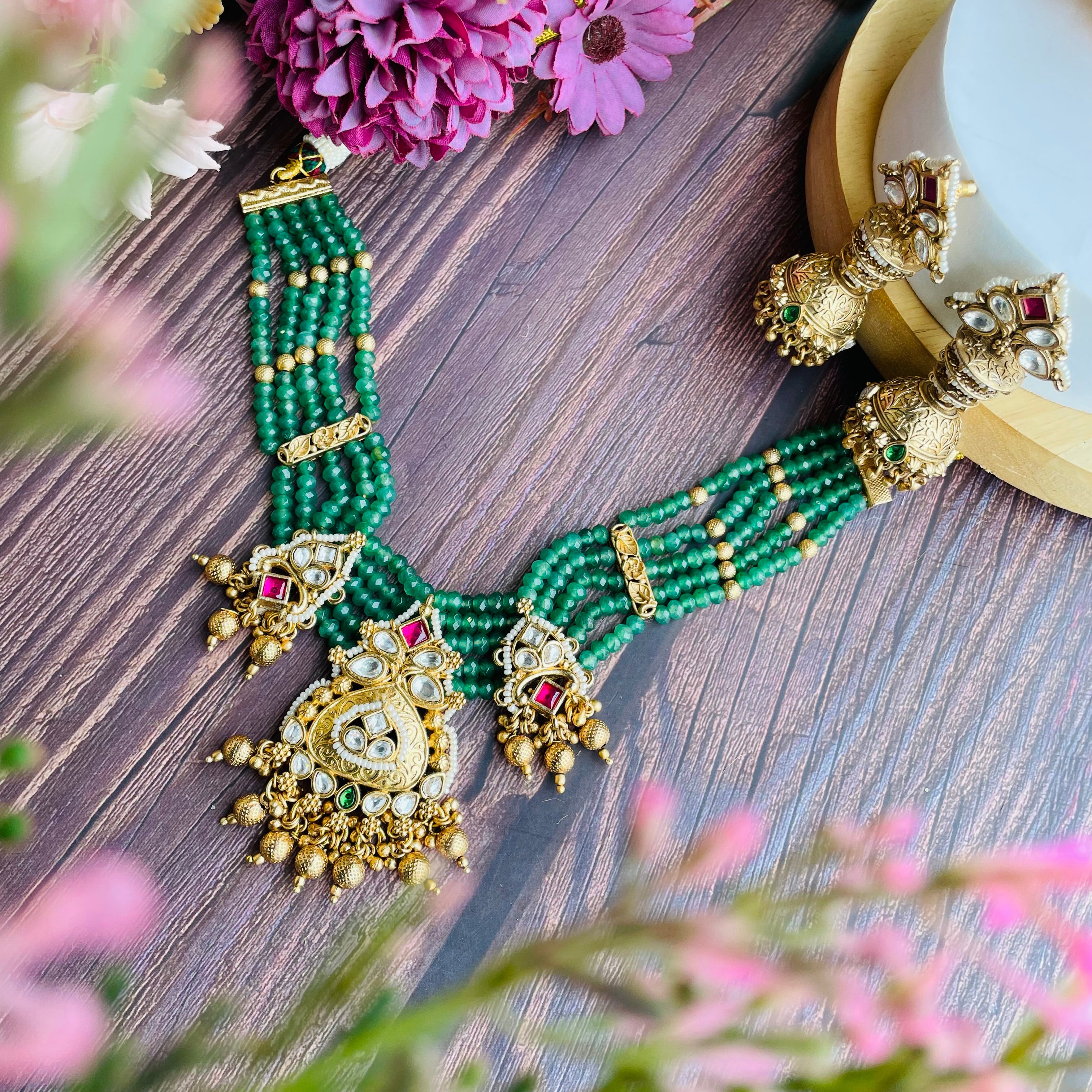 Nayaab Vina Neckpiece