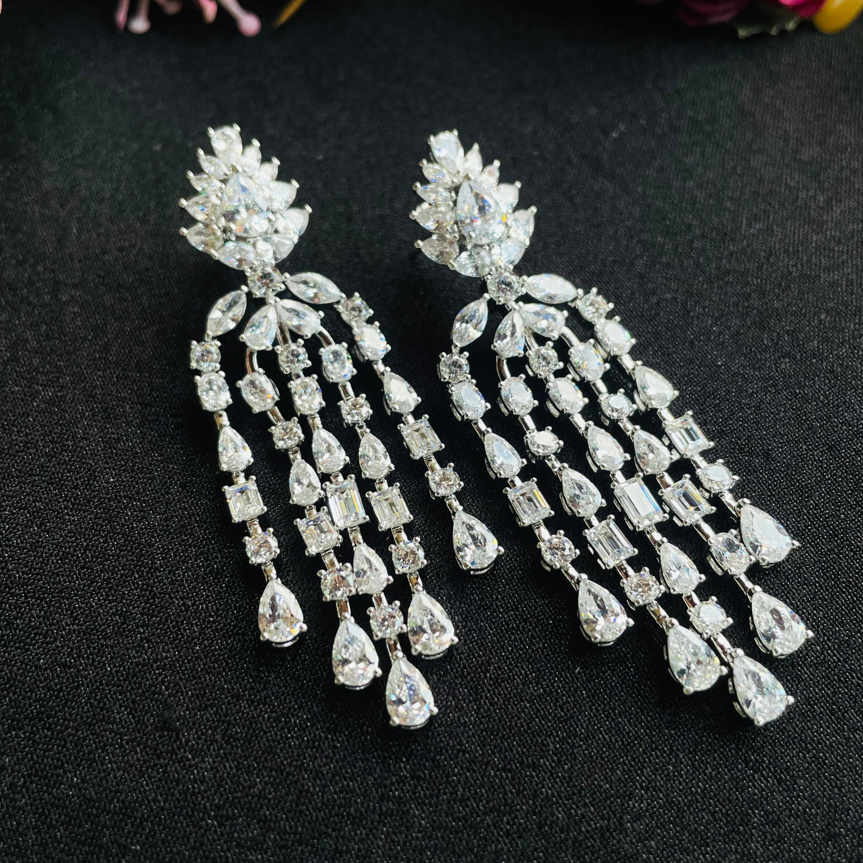 Ad Savi Earrings
