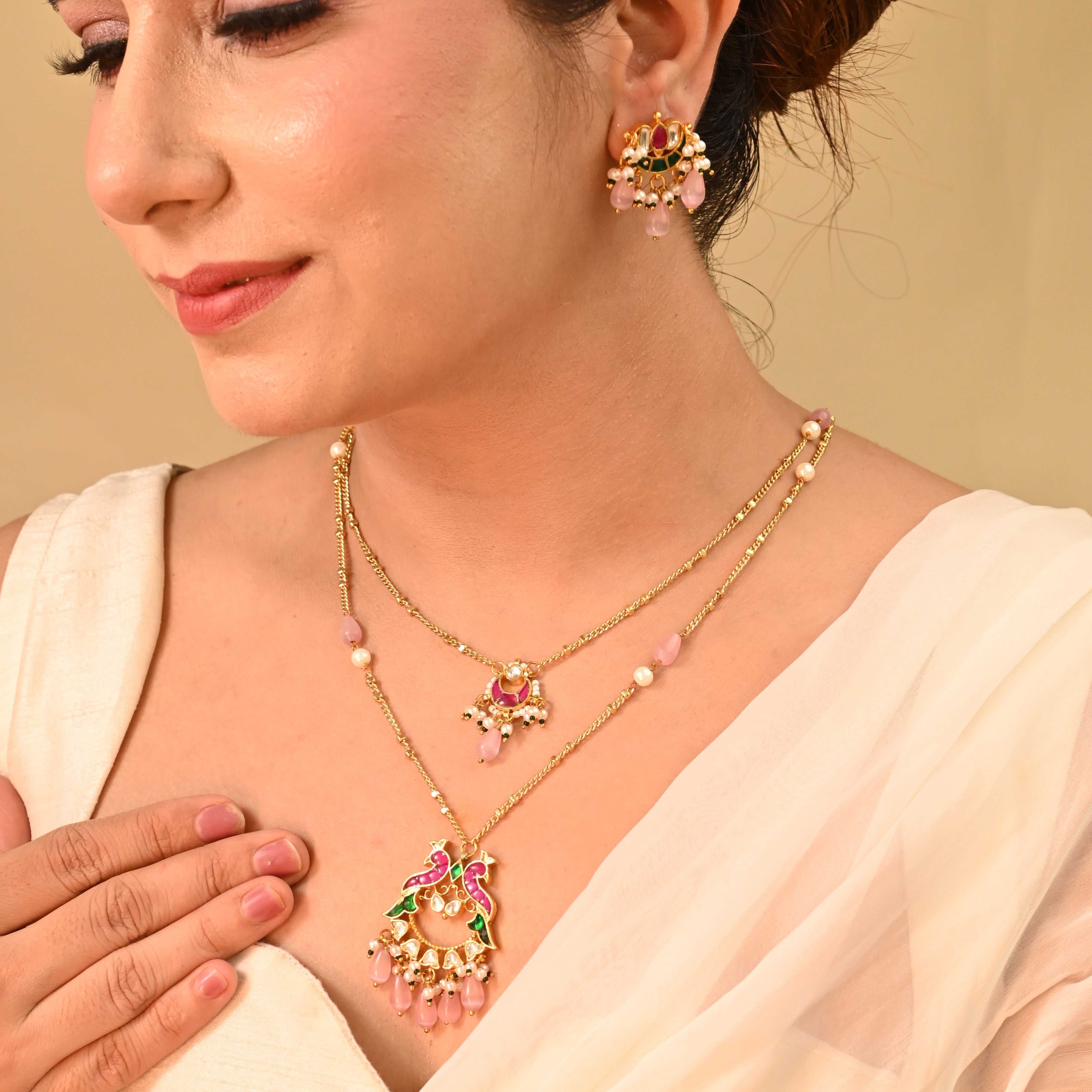 Nayaab Zia Pendant Neckpiece