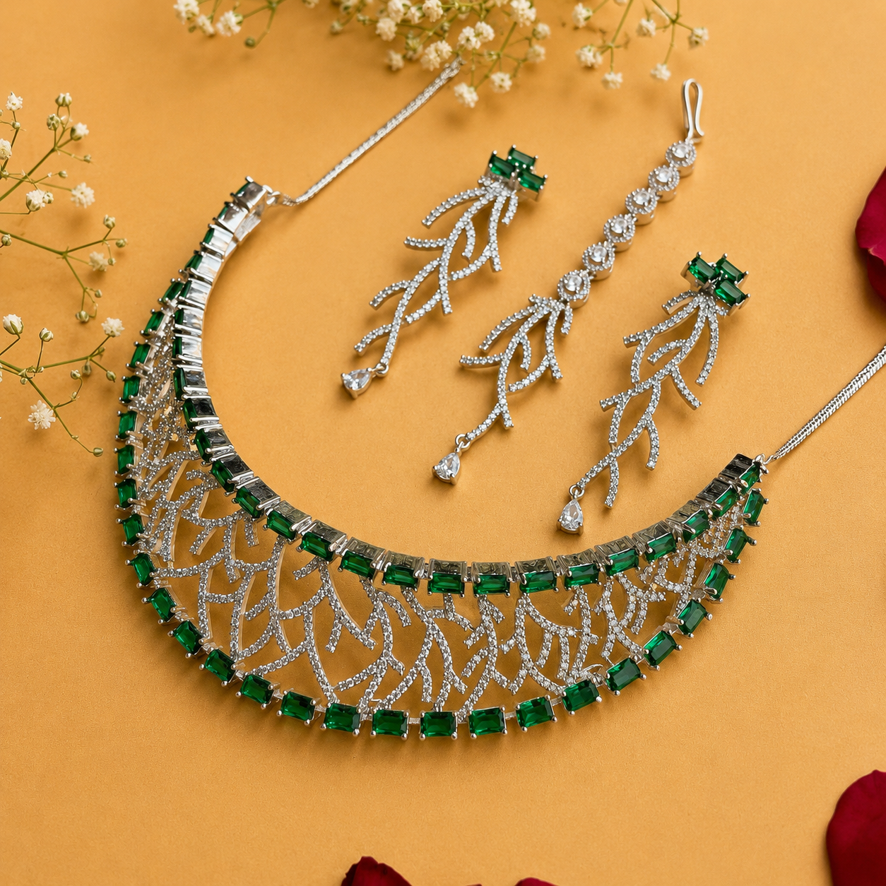 Ad Lacey choker
