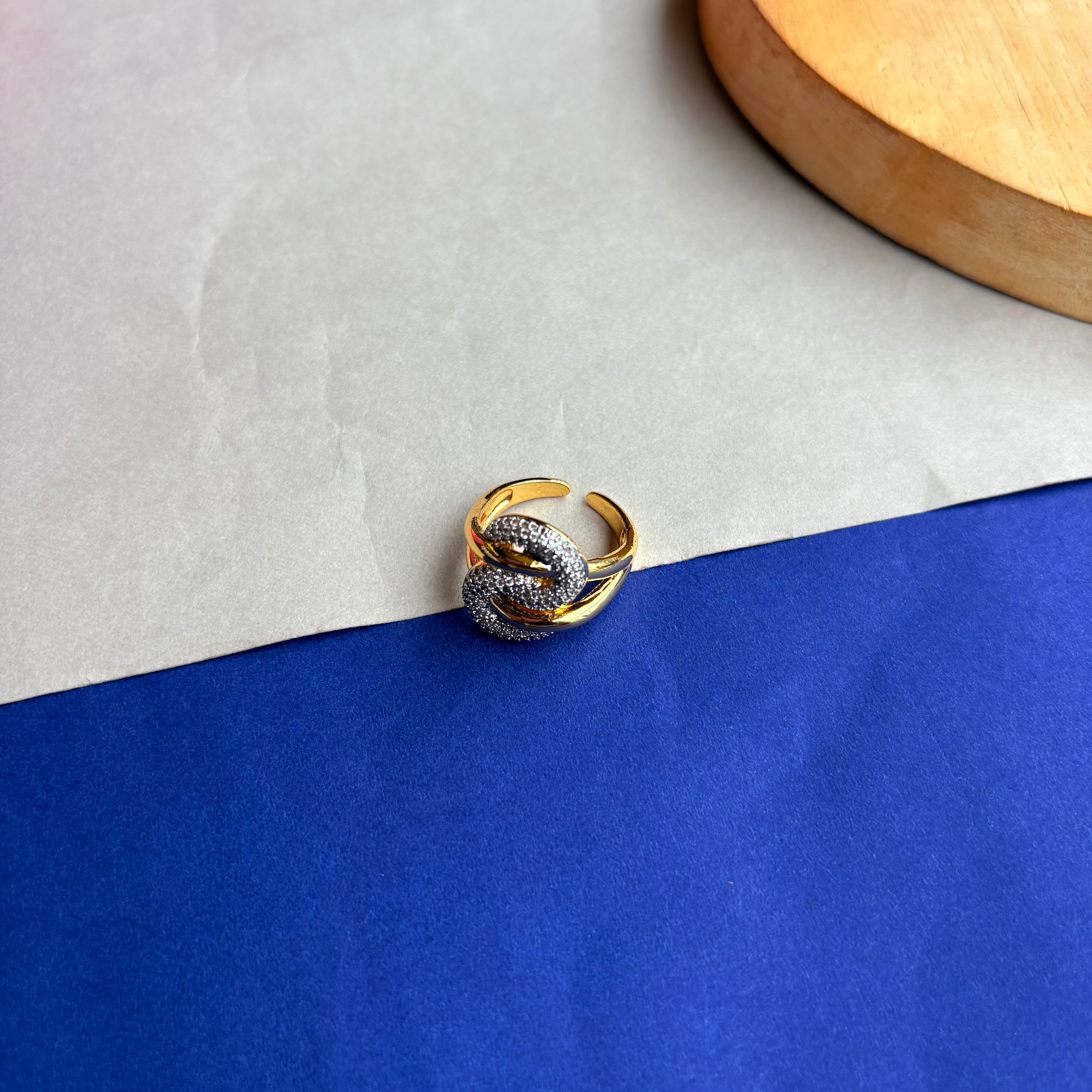 Aurelia Twist Ring