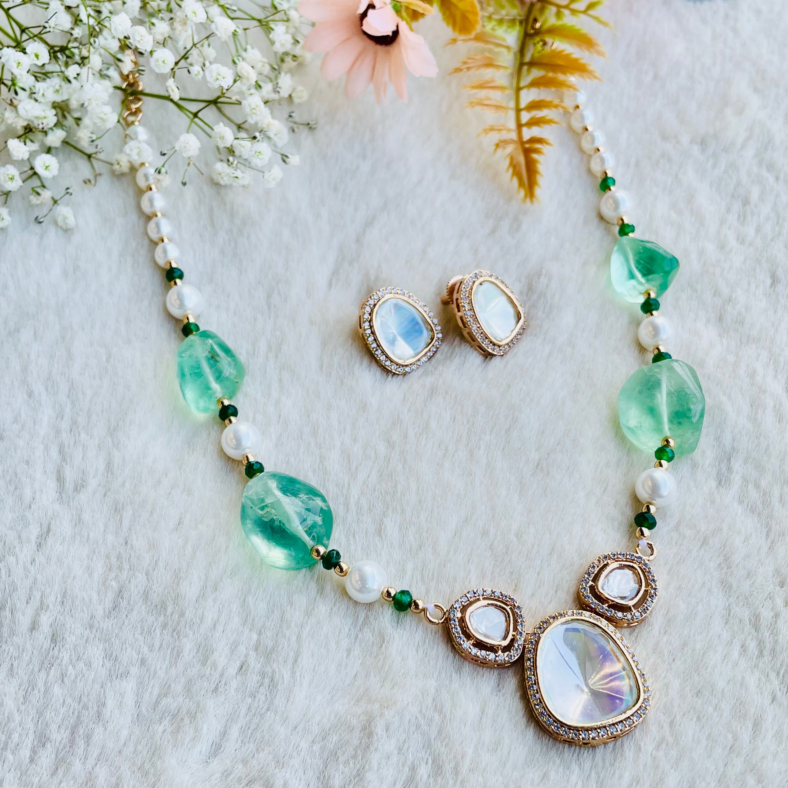 Nayaab Zora Polki Neckpiece