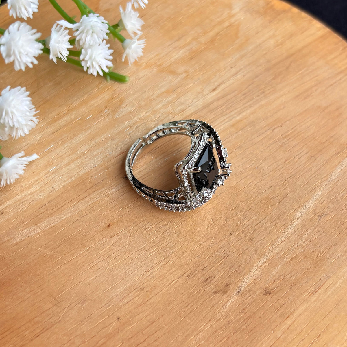 Ruhika Ring