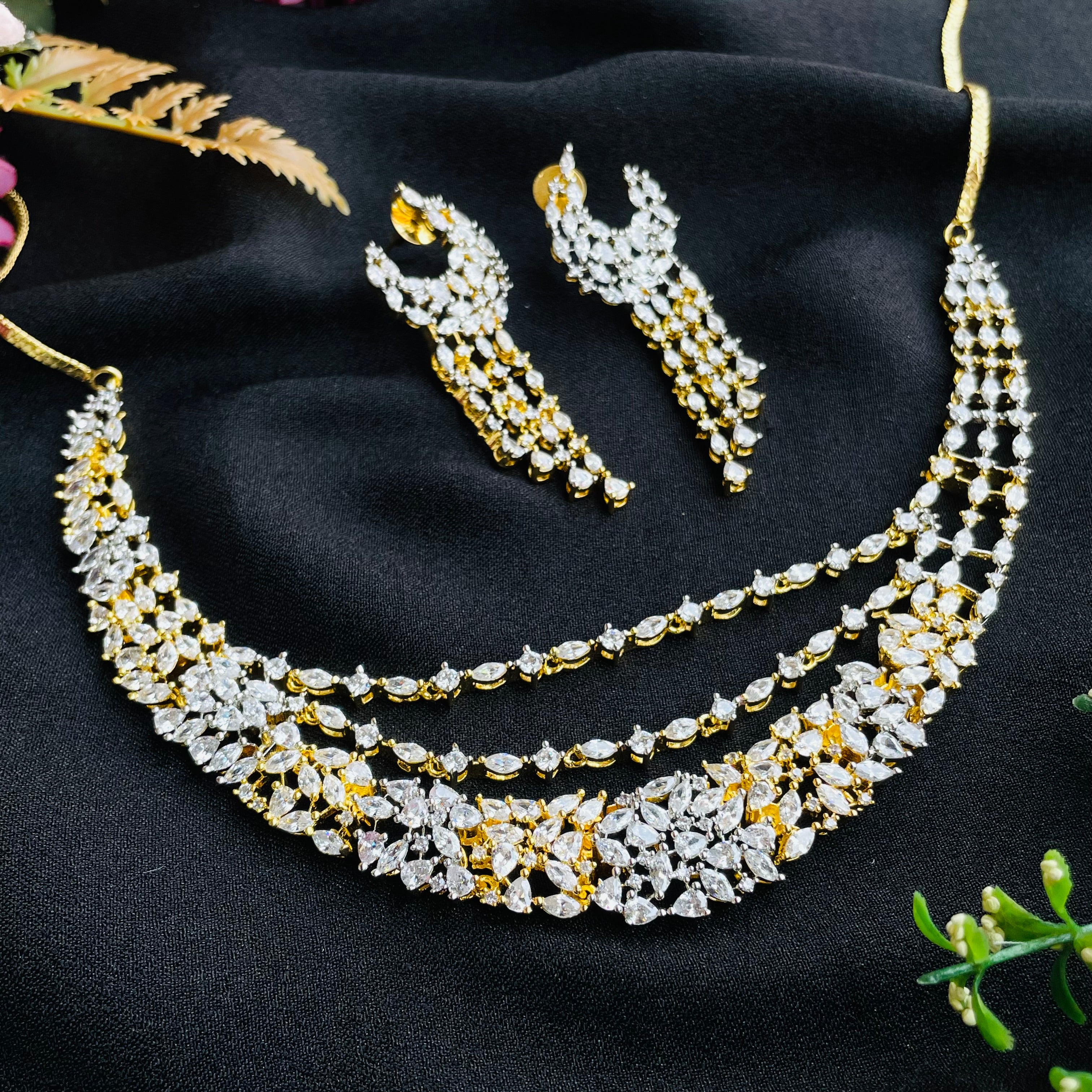 Ad Rusi Neckpiece