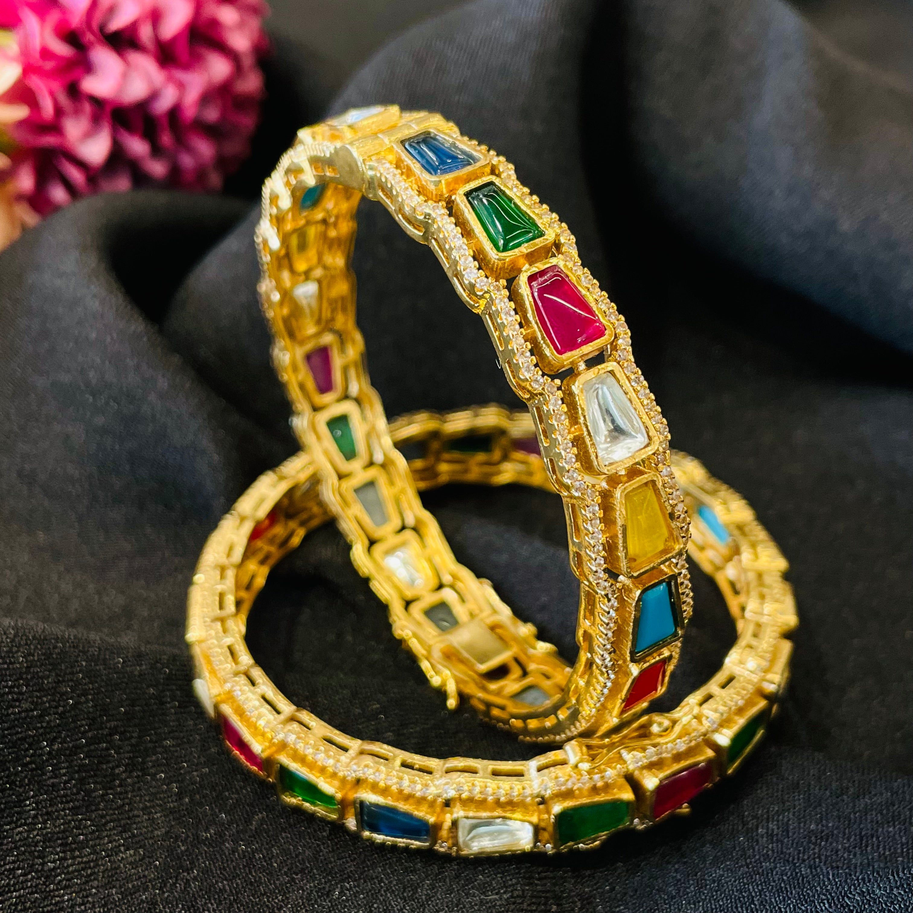 Nayaab Mahi Polki Bangles