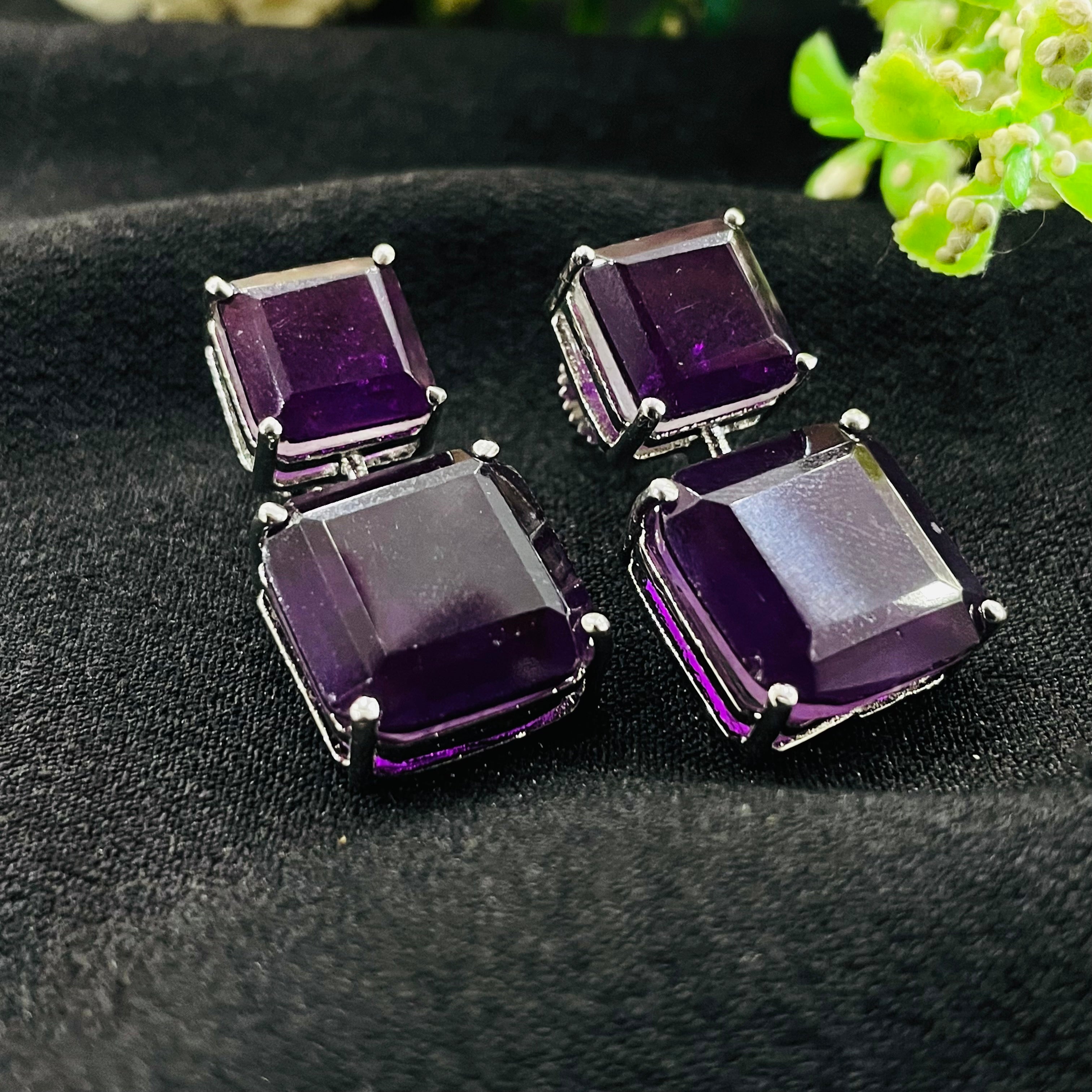 Ad Eleanor Earrings