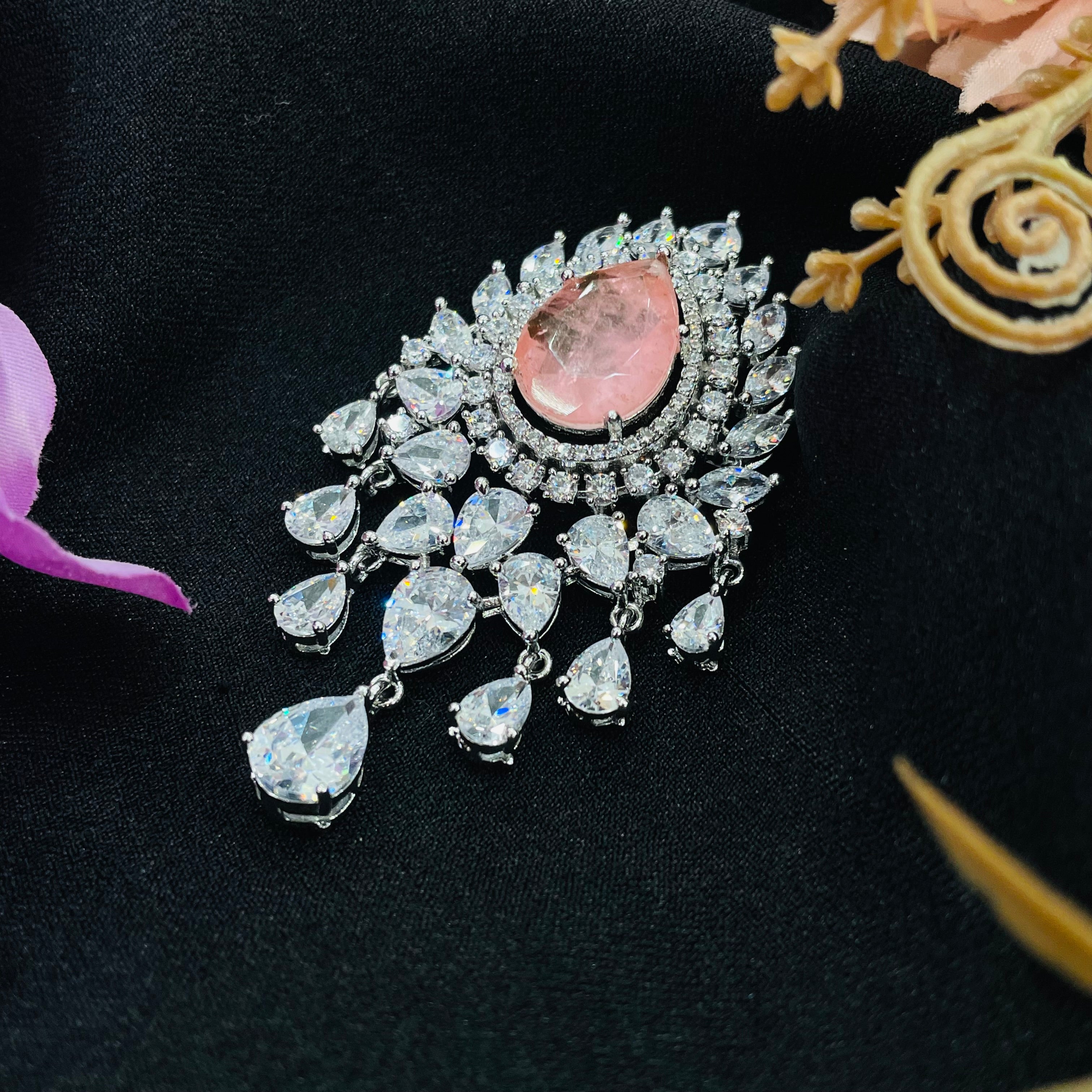 Ad Siya brooch