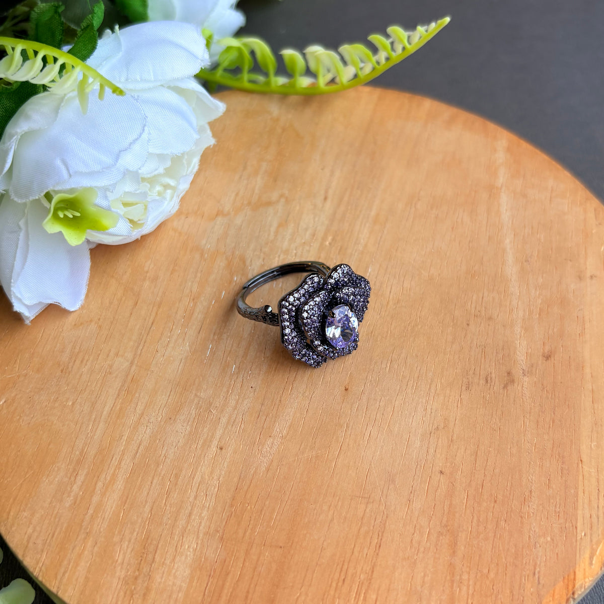Gulnaar Ring