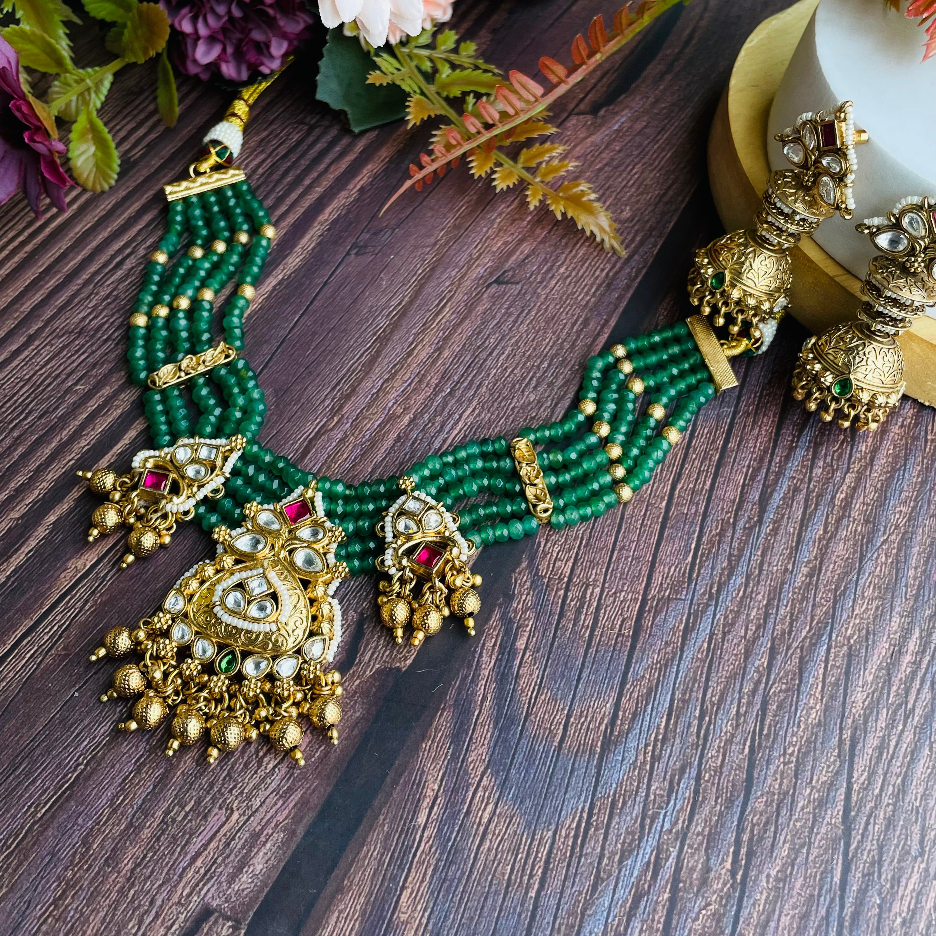 Nayaab Vina Neckpiece