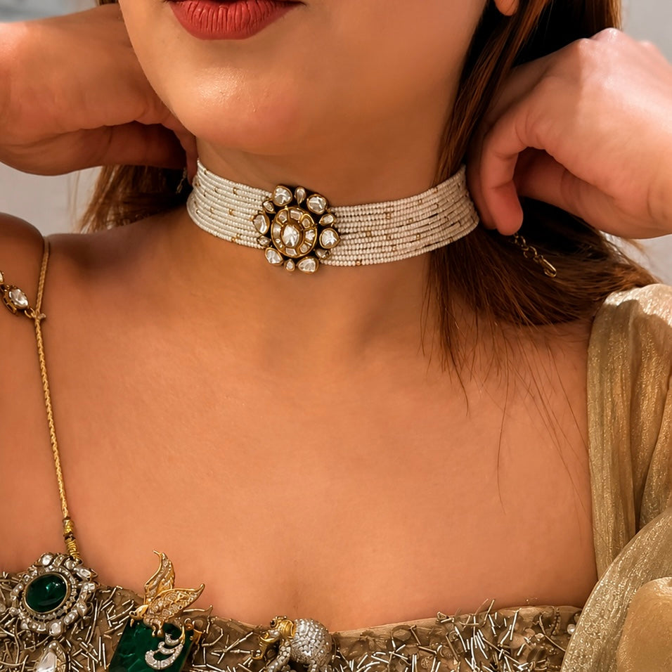 Nayaab Eisha choker