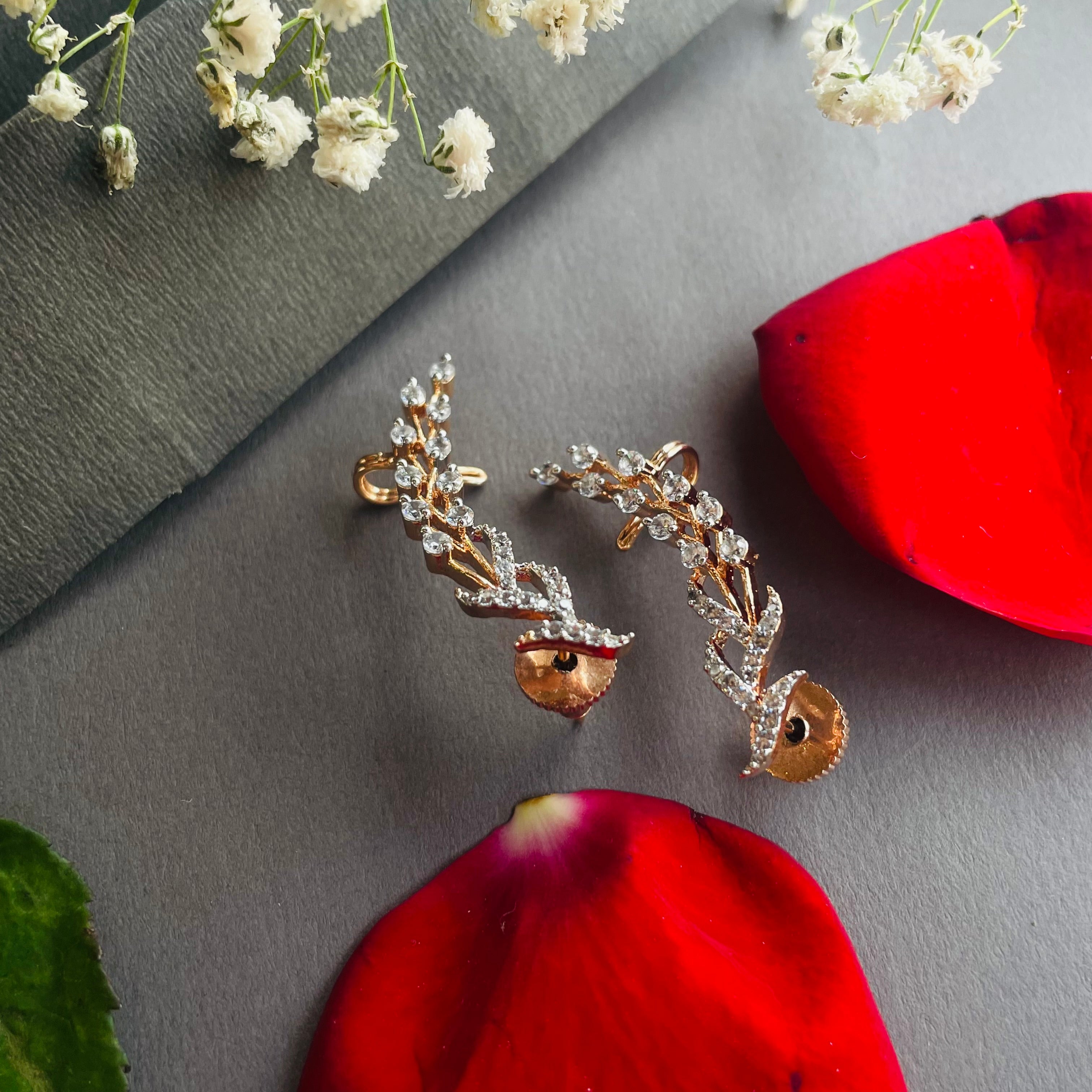 Ad Charlie earcuff