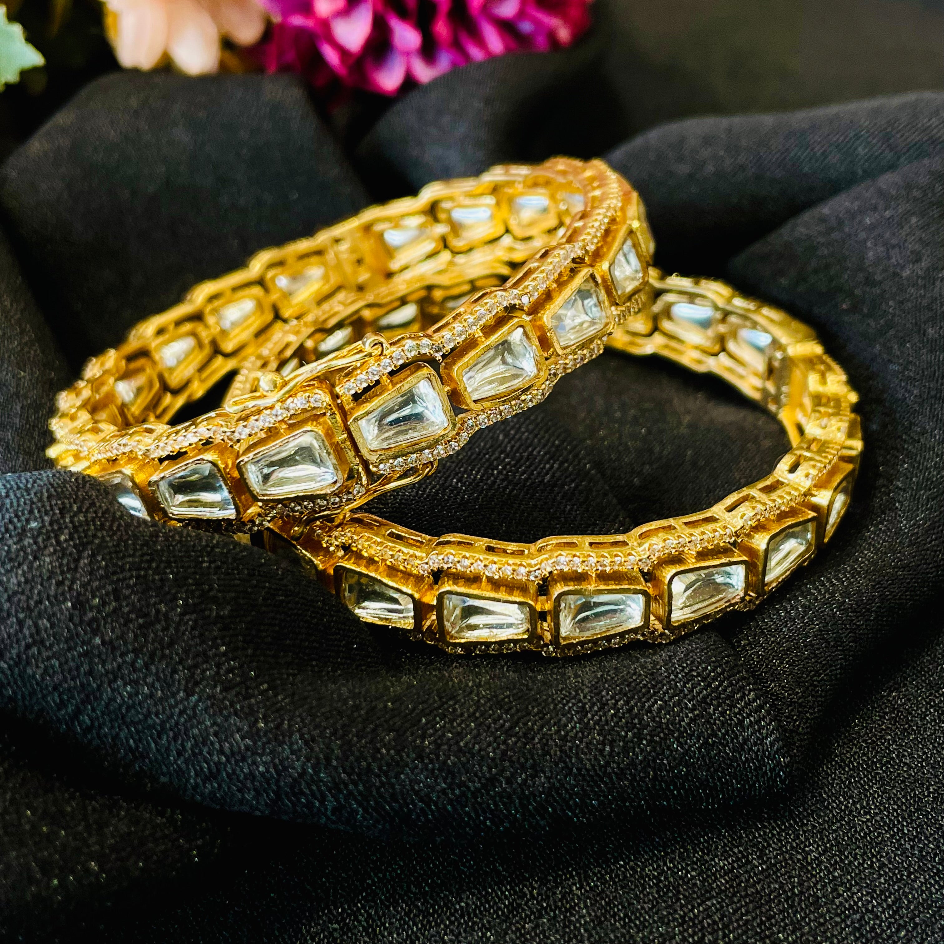 Nayaab Mahi Polki Bangles