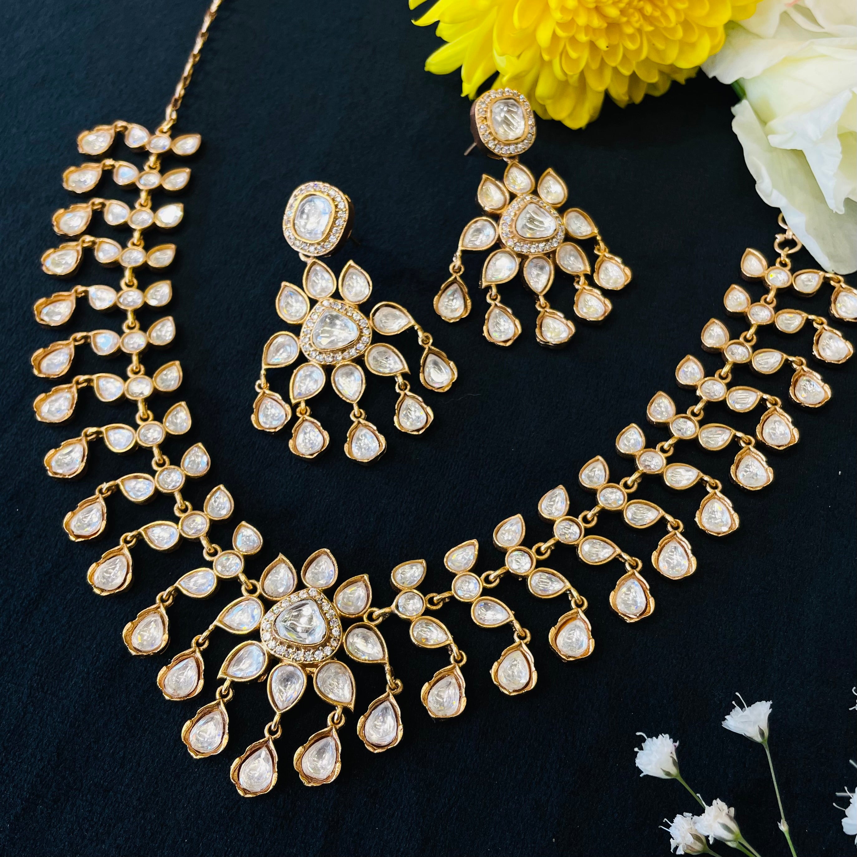 Nayaab Priya Polki Neckpiece