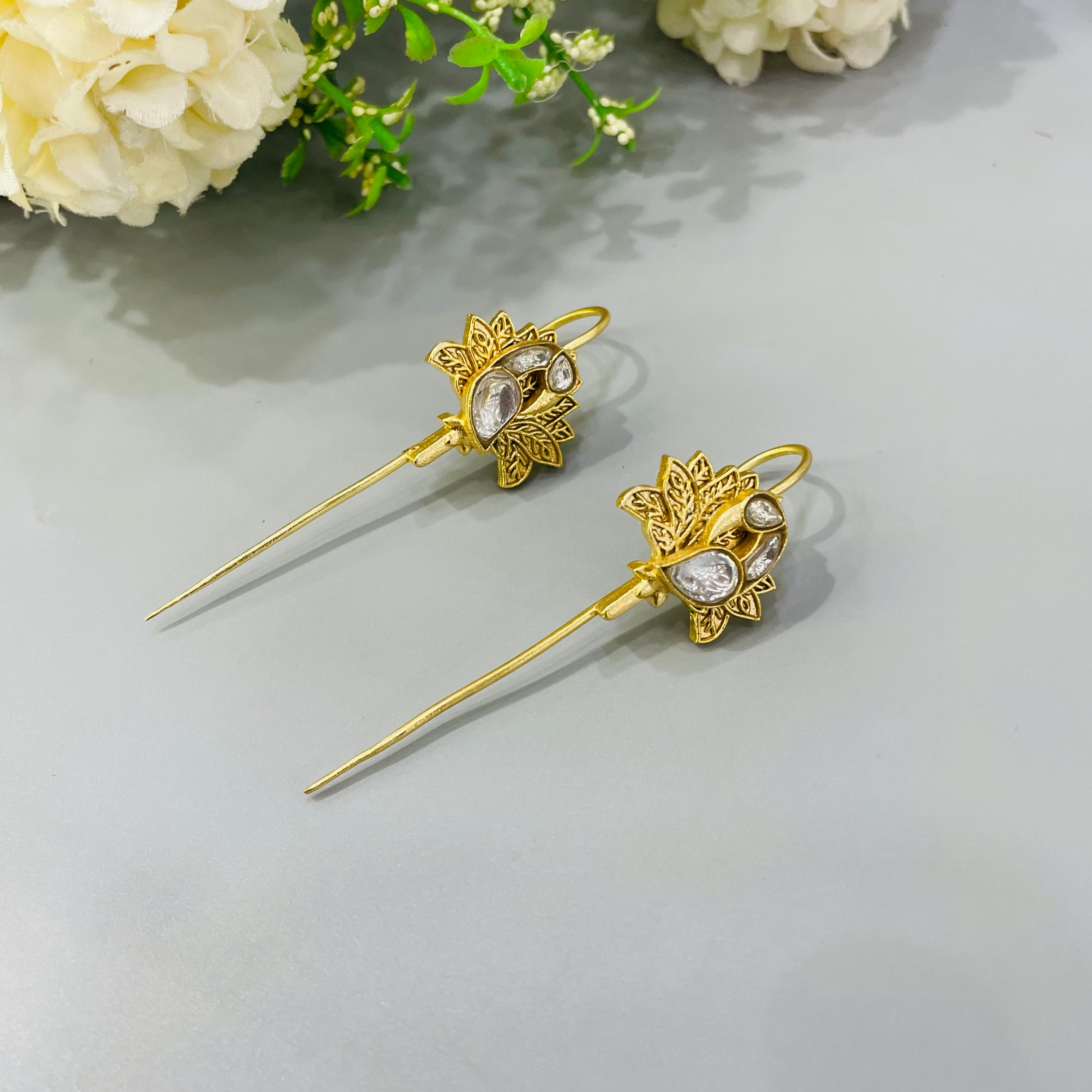 Nayaab Meera ear cuff