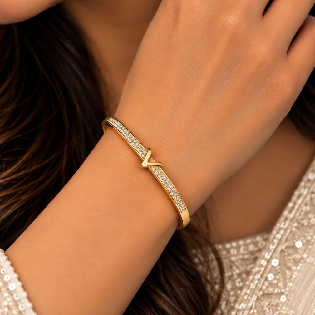 Noora V Bracelet