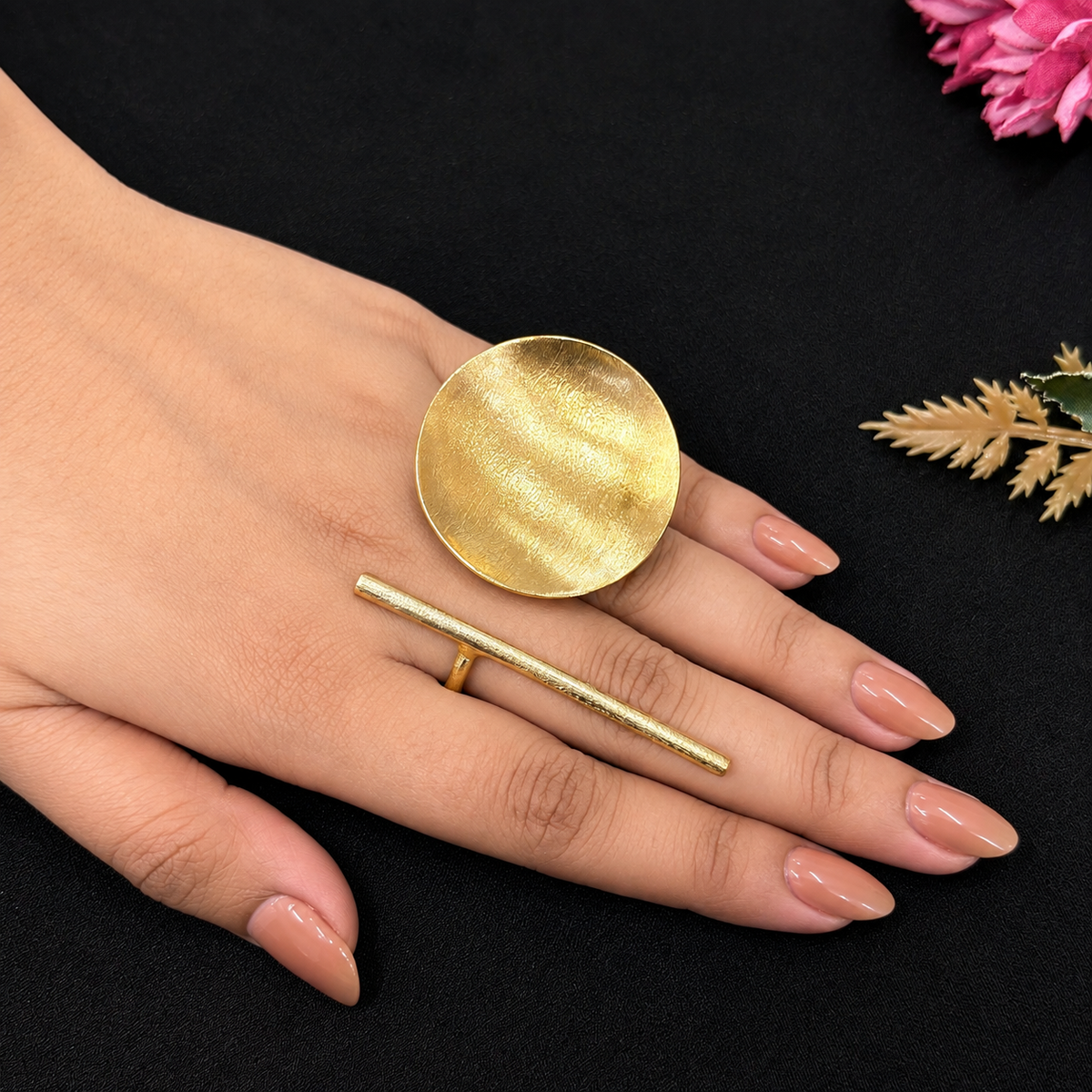 Rajsi Pearl Medallion Ring