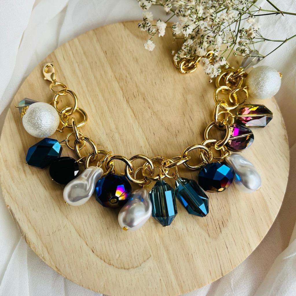 Layla pearl bracelet Velvet box by Shweta