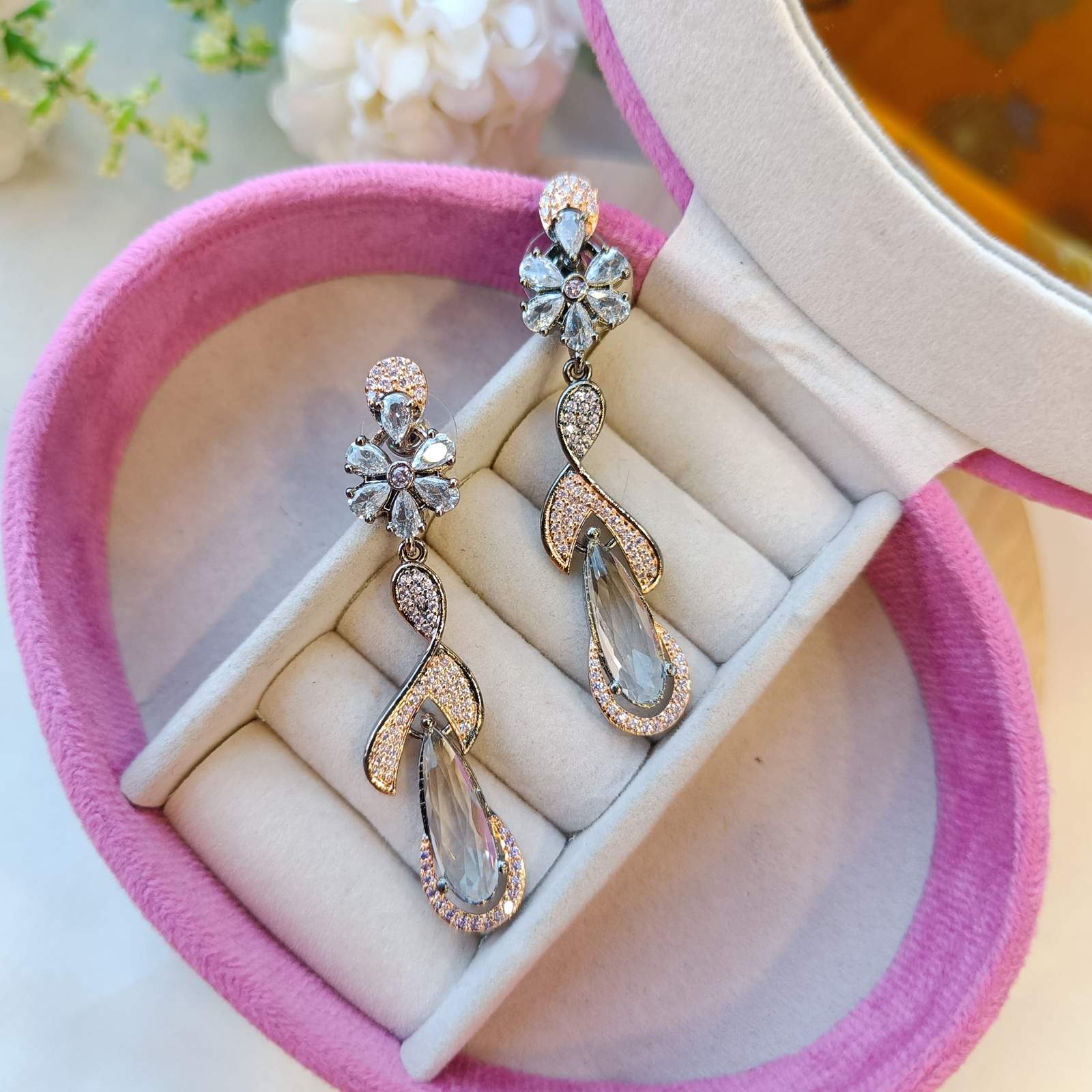 Piya ad earrings