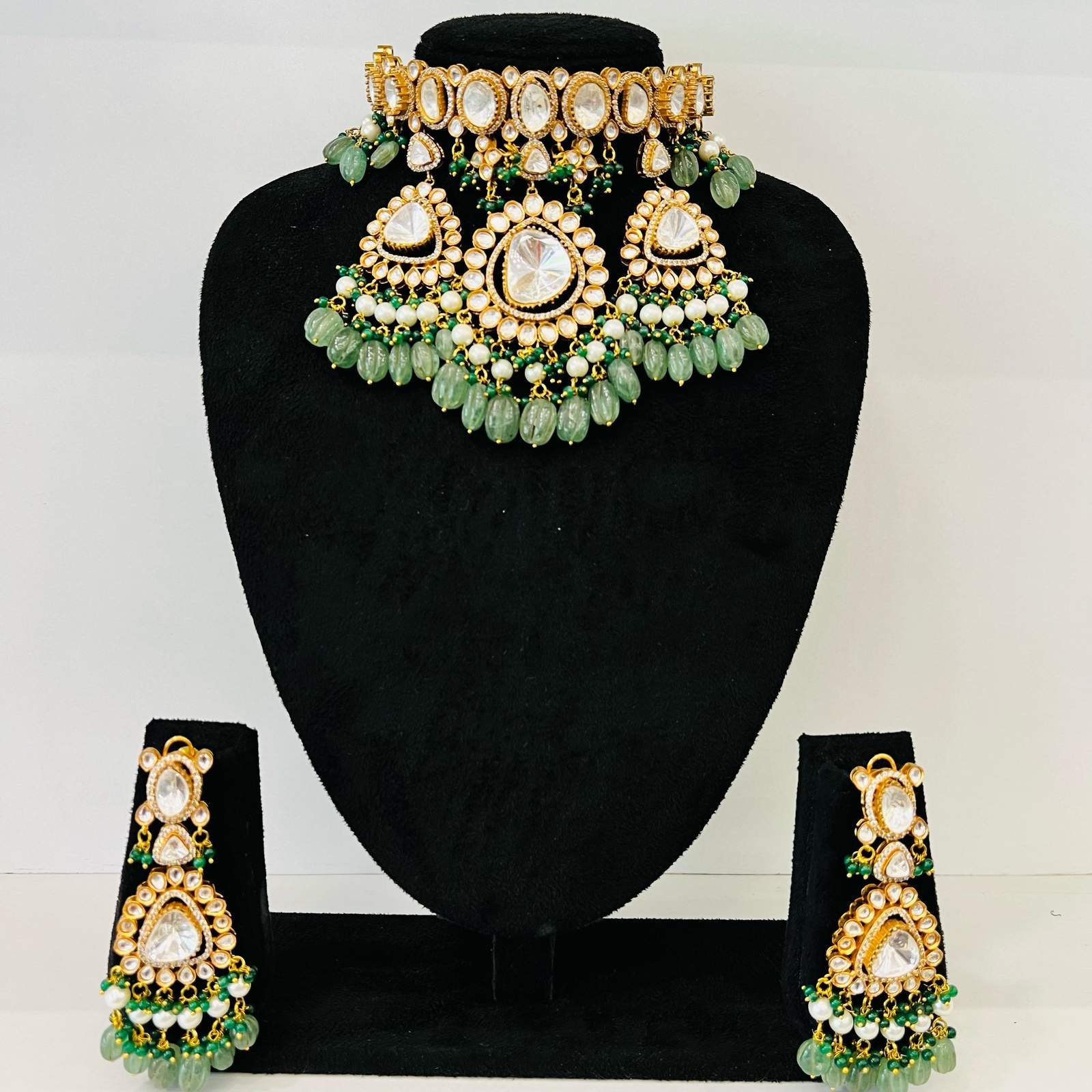 Nayaab Prachi polki choker