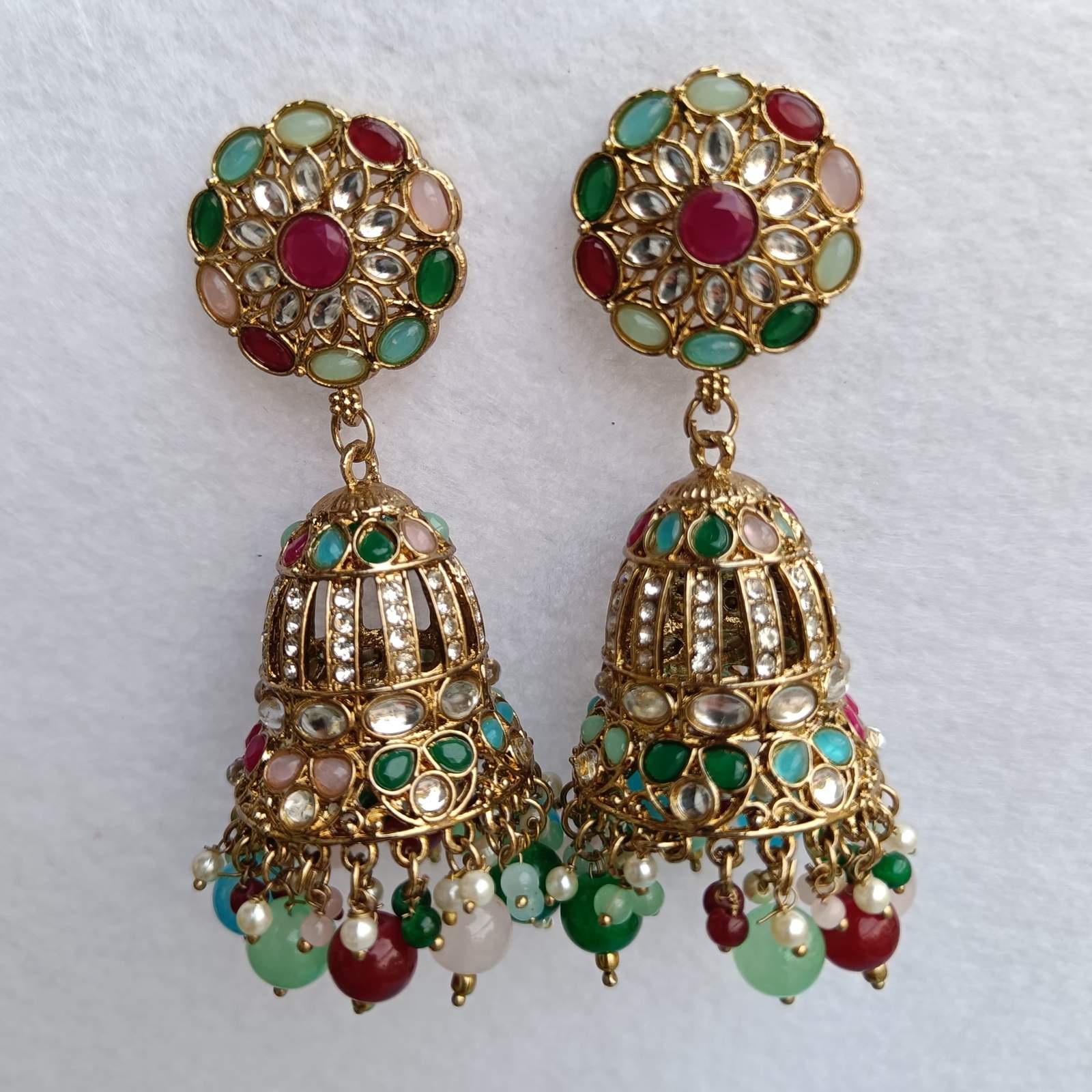 Nayaab Zoya jhumki