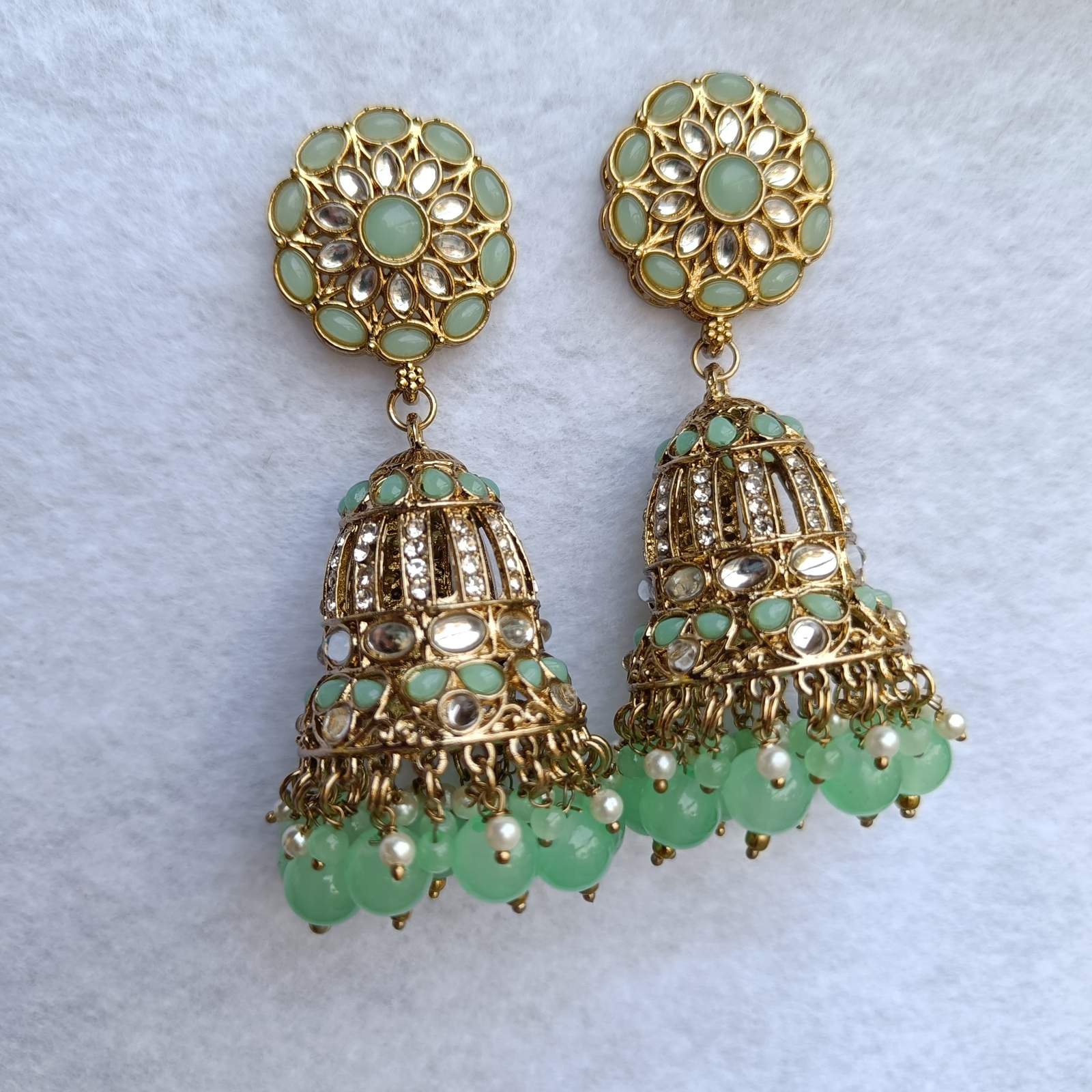 Nayaab Zoya jhumki