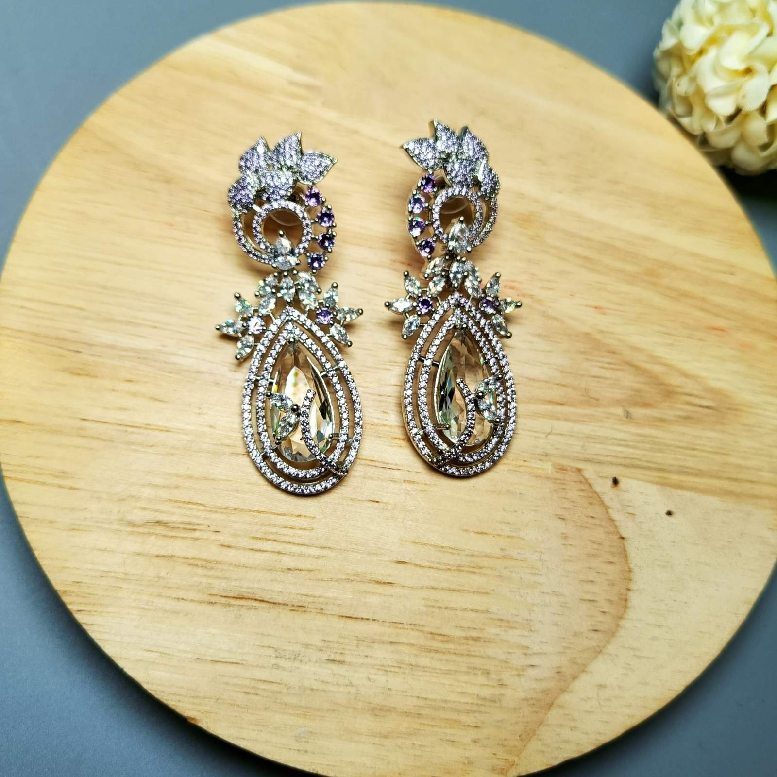 Ad zia earrings