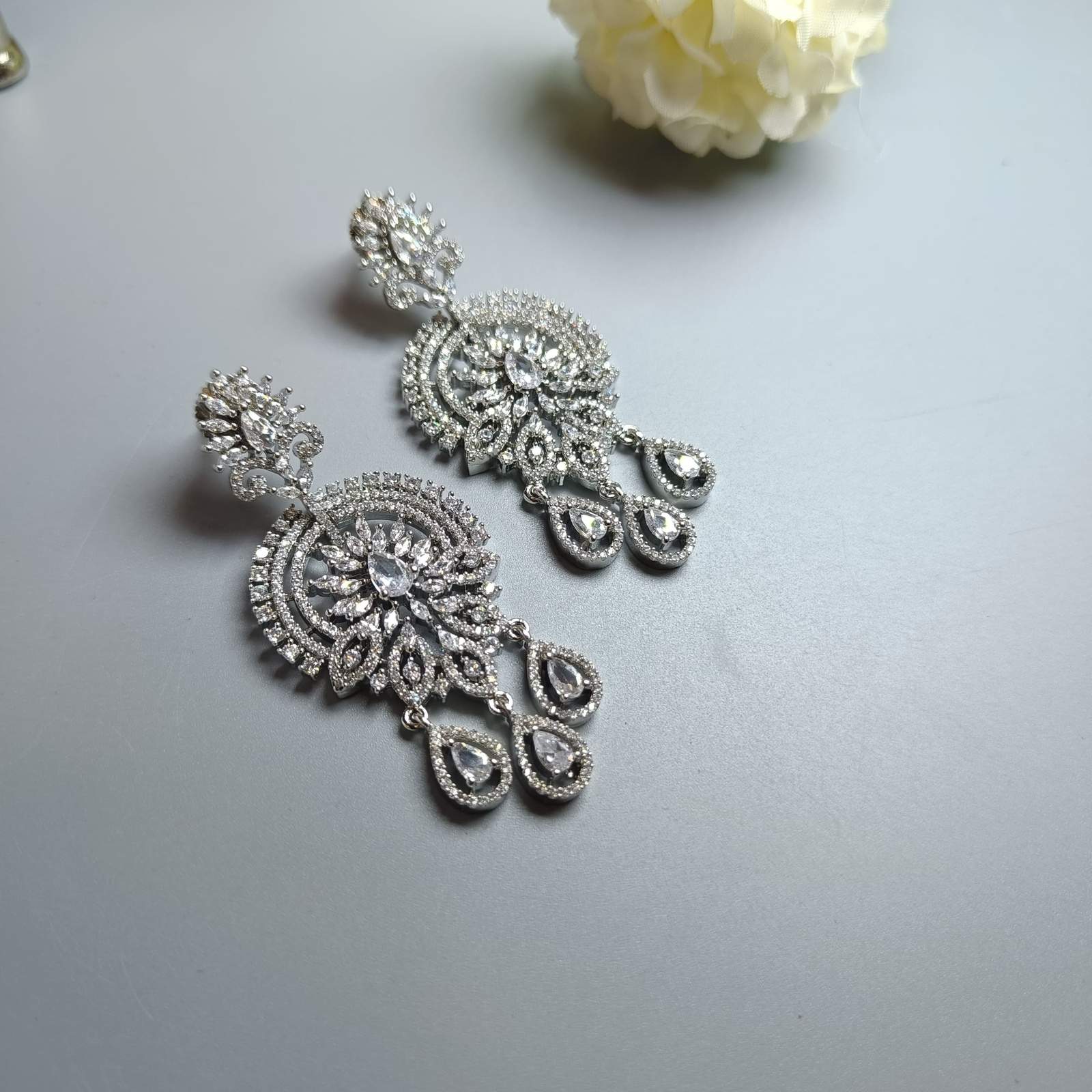 Ad zara earrings