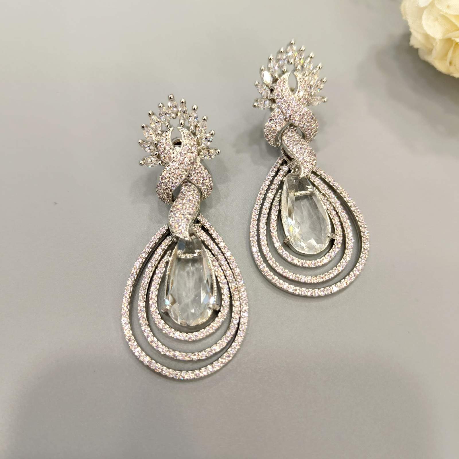 Ad luna earrings