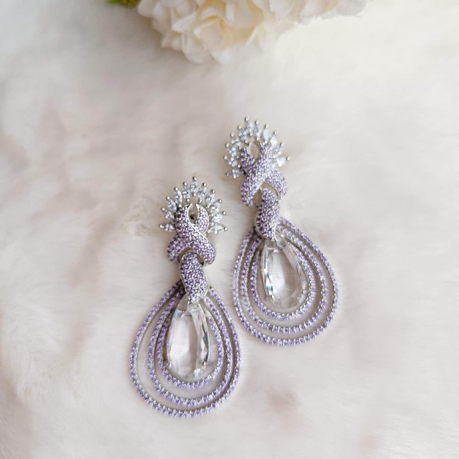 Ad luna earrings