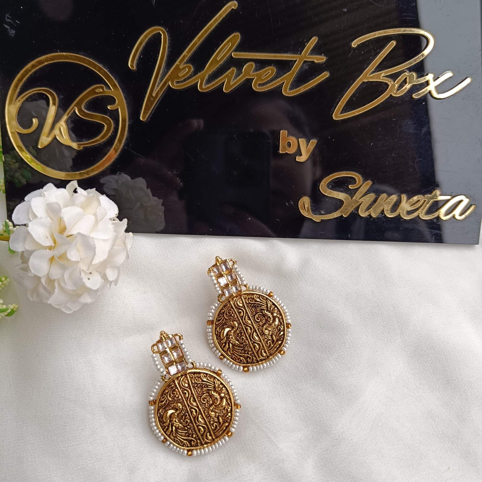 Nayaab Zara earrings