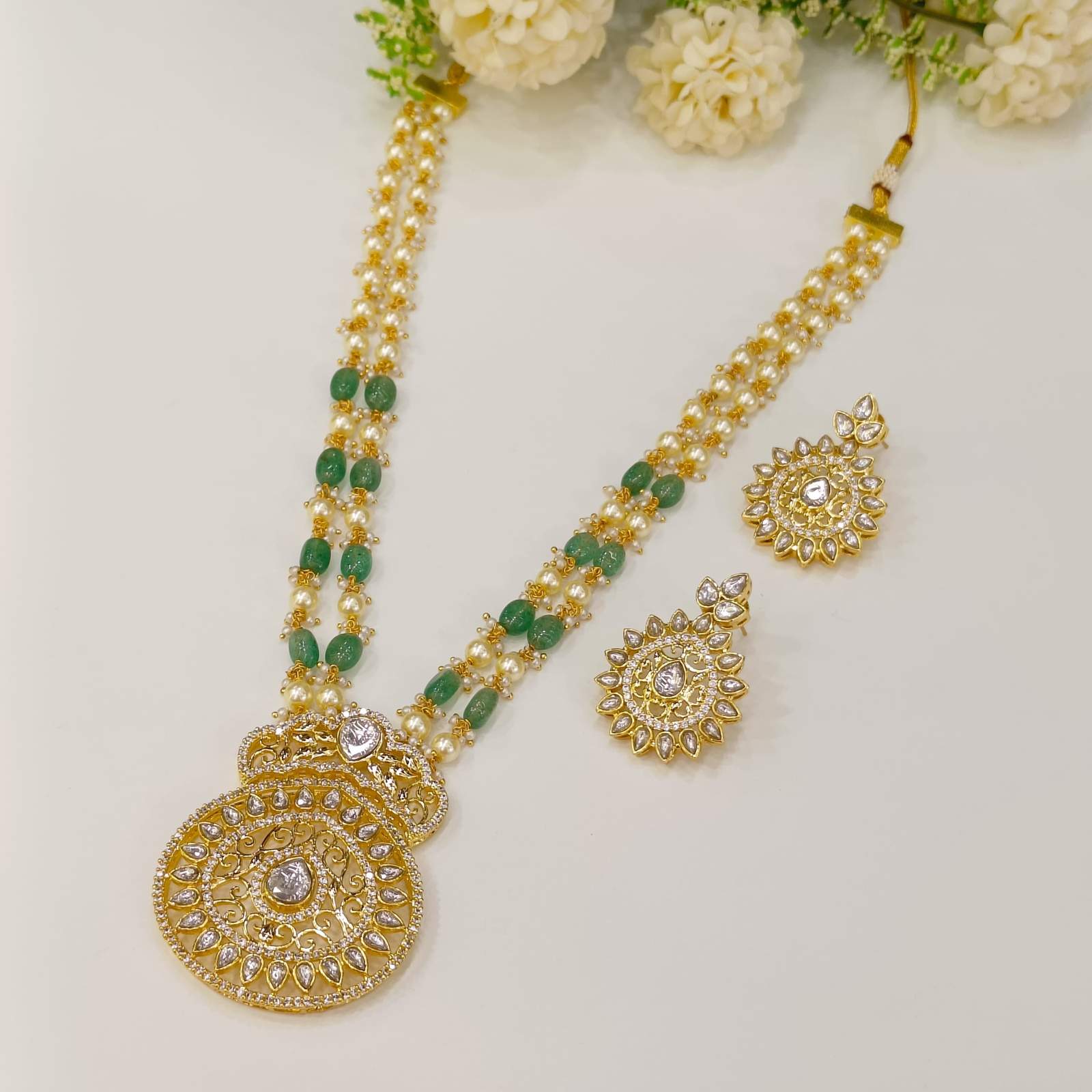 Nayaab ruhe polki neckpiece