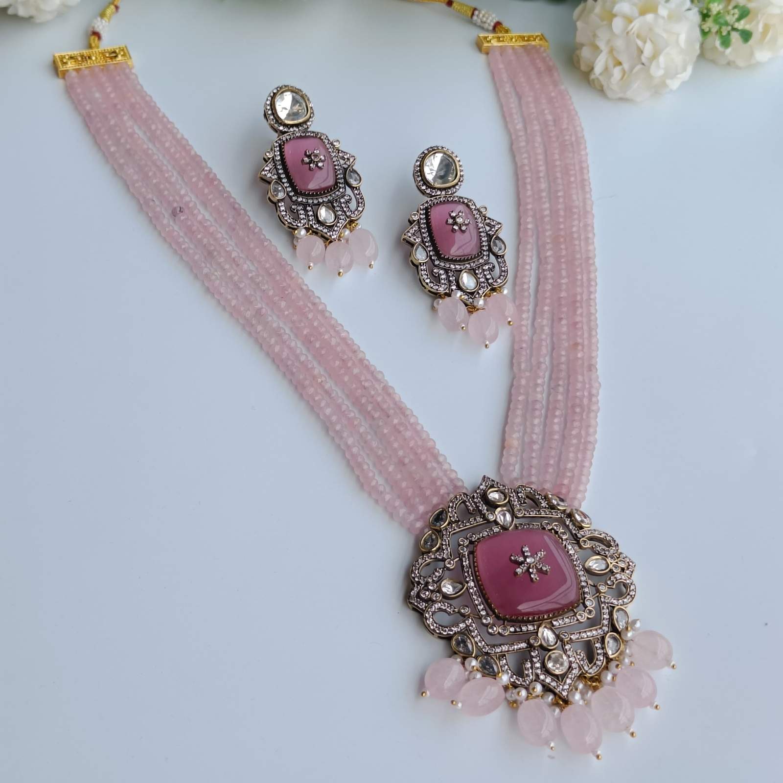 Nayaab Anamika Neckpiece