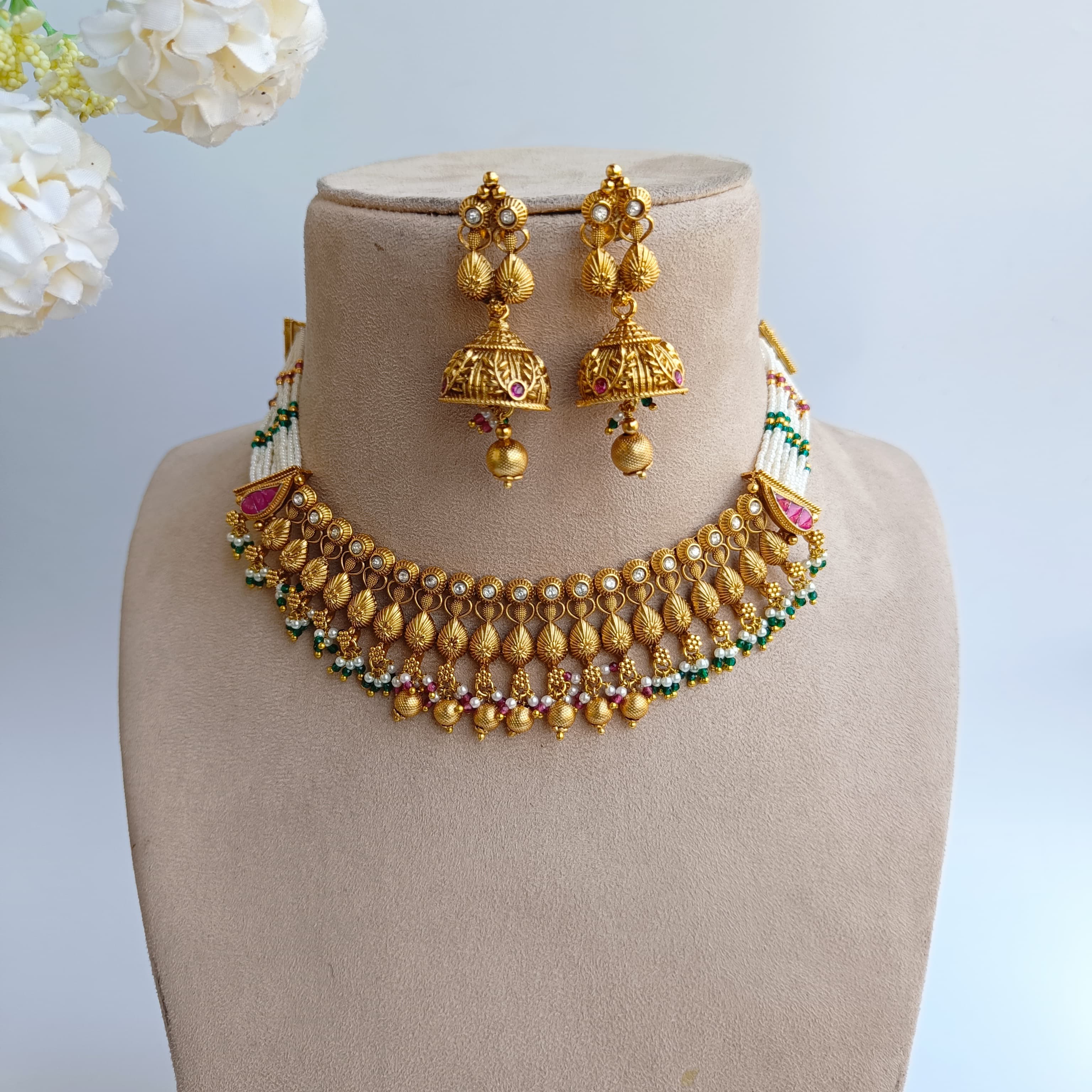 Nayaab Alana Neckpiece