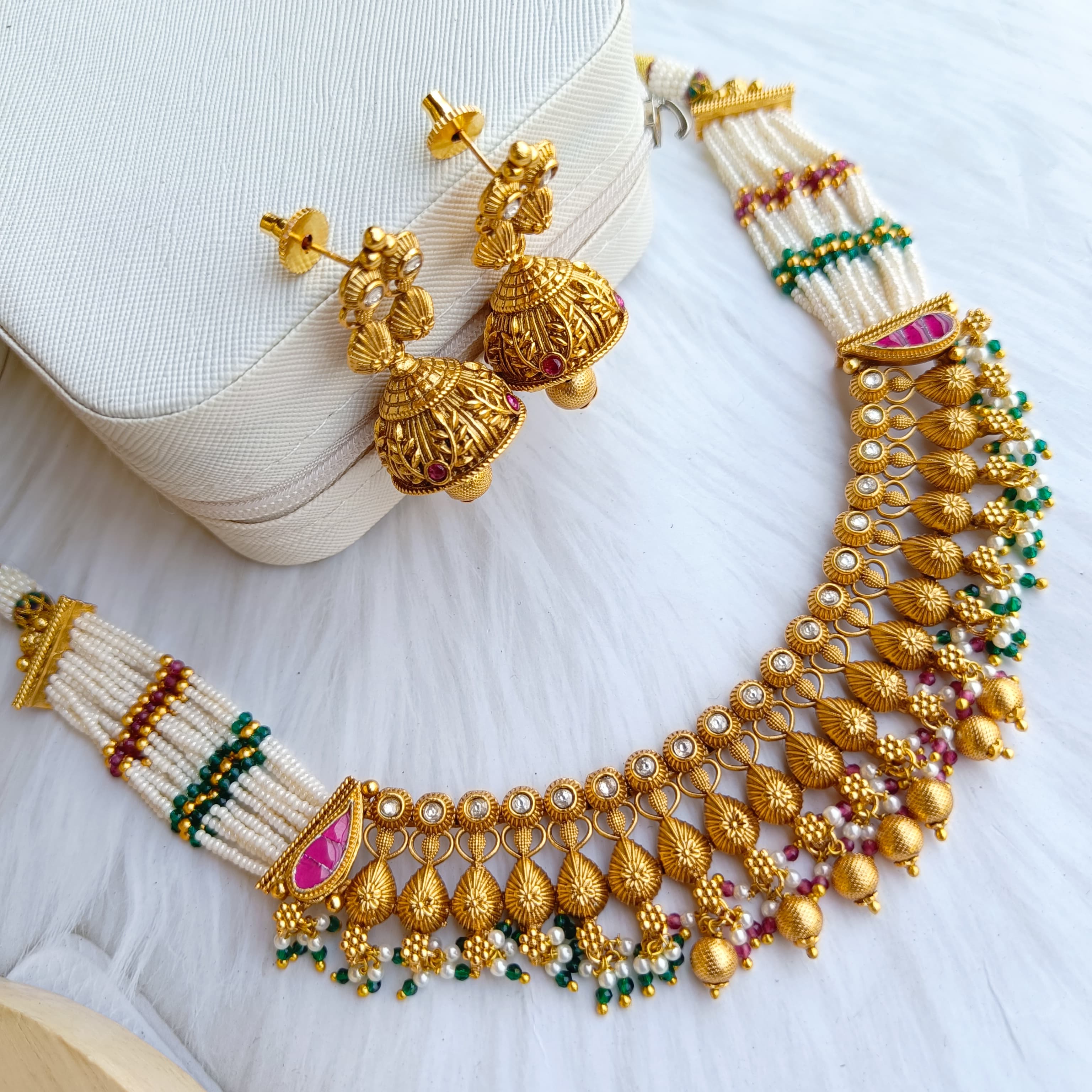 Nayaab Alana Neckpiece