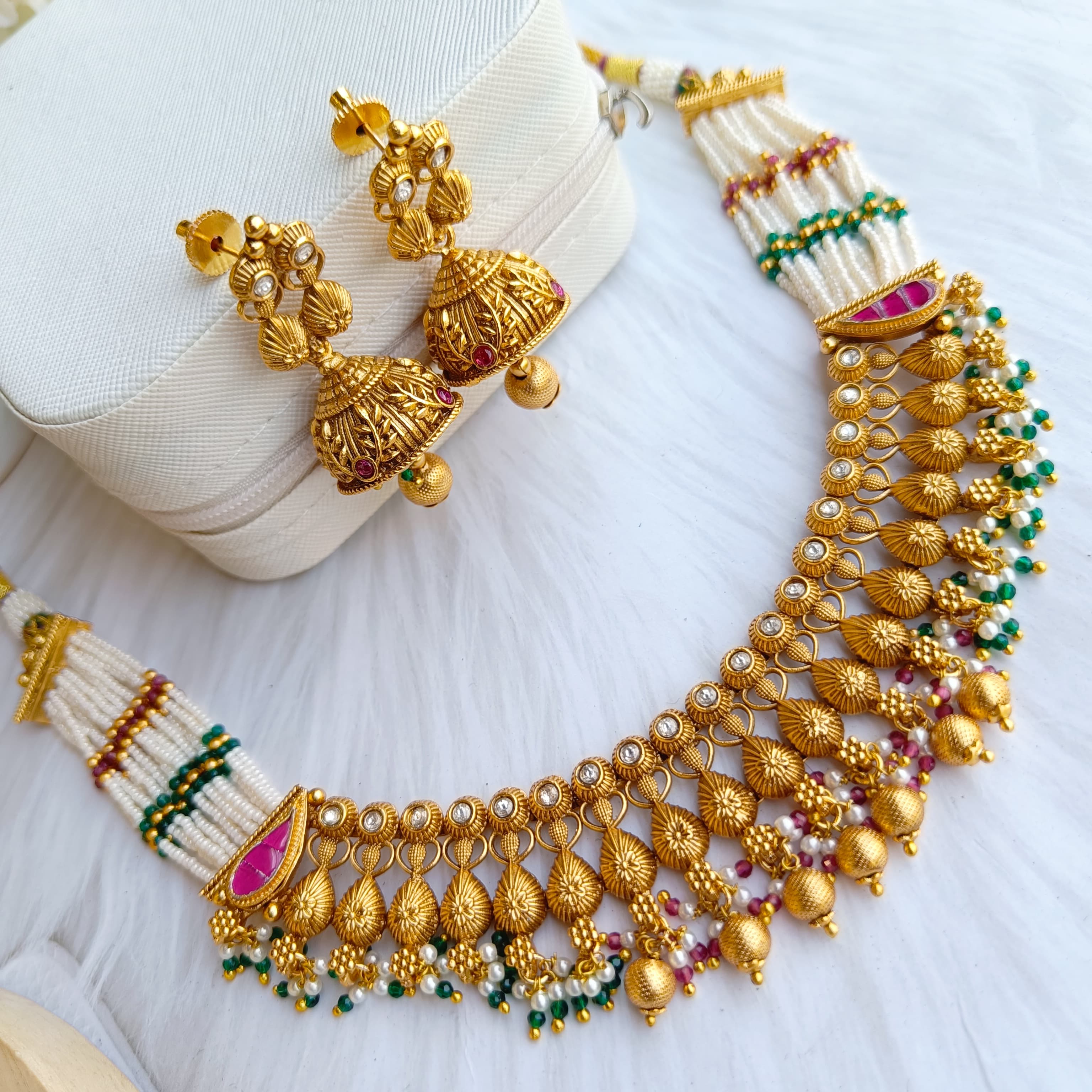 Nayaab Alana Neckpiece