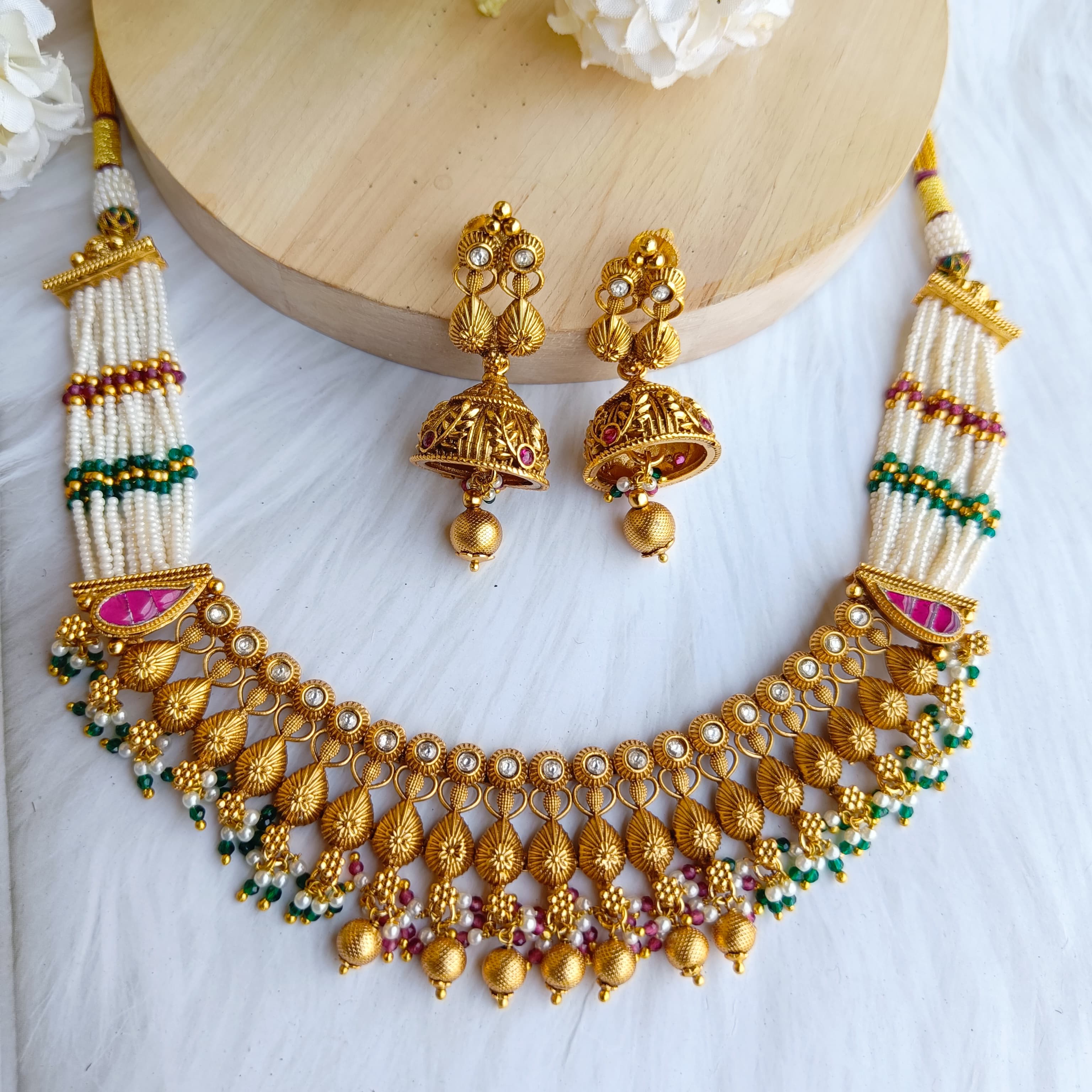 Nayaab Alana Neckpiece