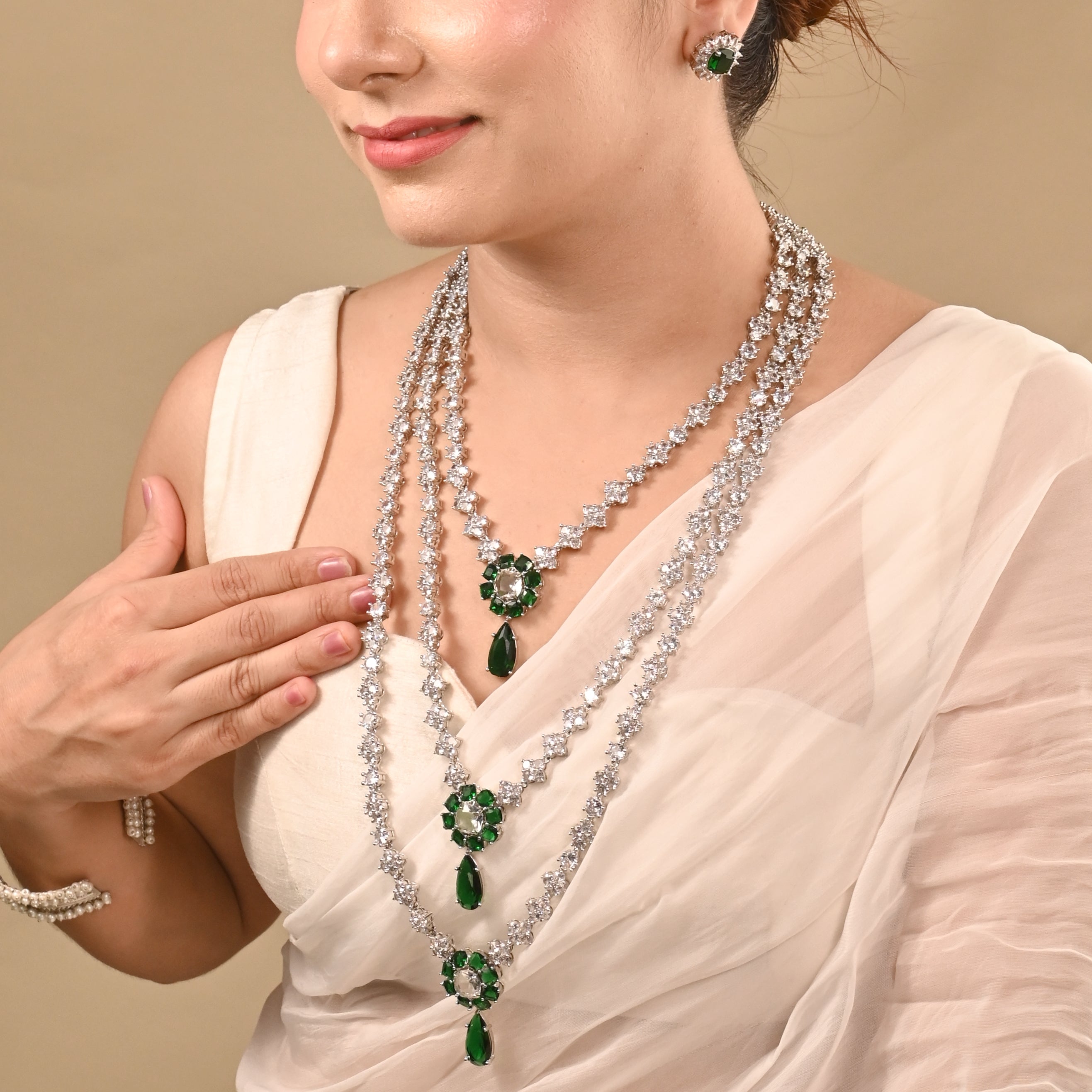 Neeta ambani ad Layered neckpiece